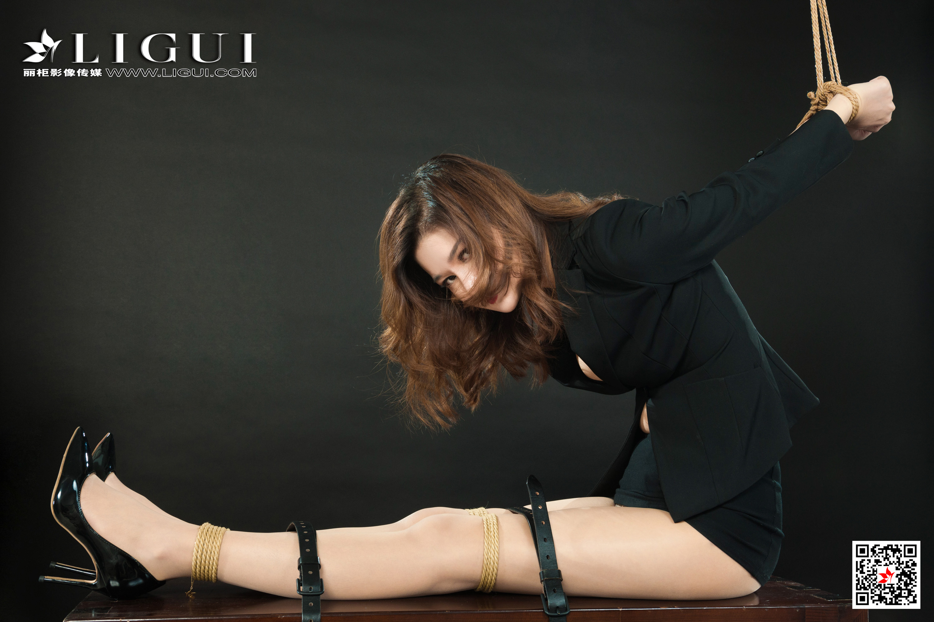 Chinese lady bondage 120