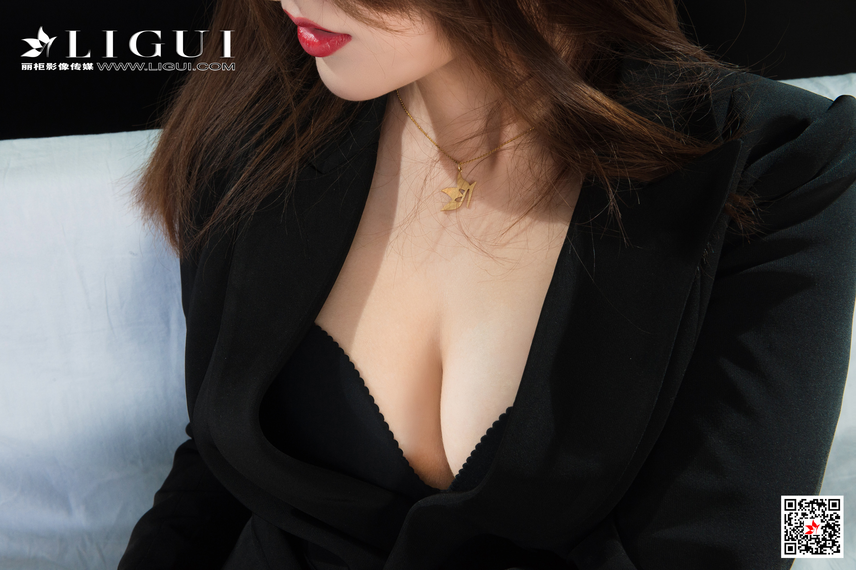 Chinese lady bondage 124