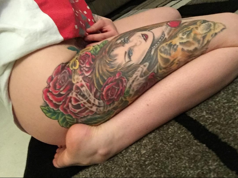 That women looks  so damn cute