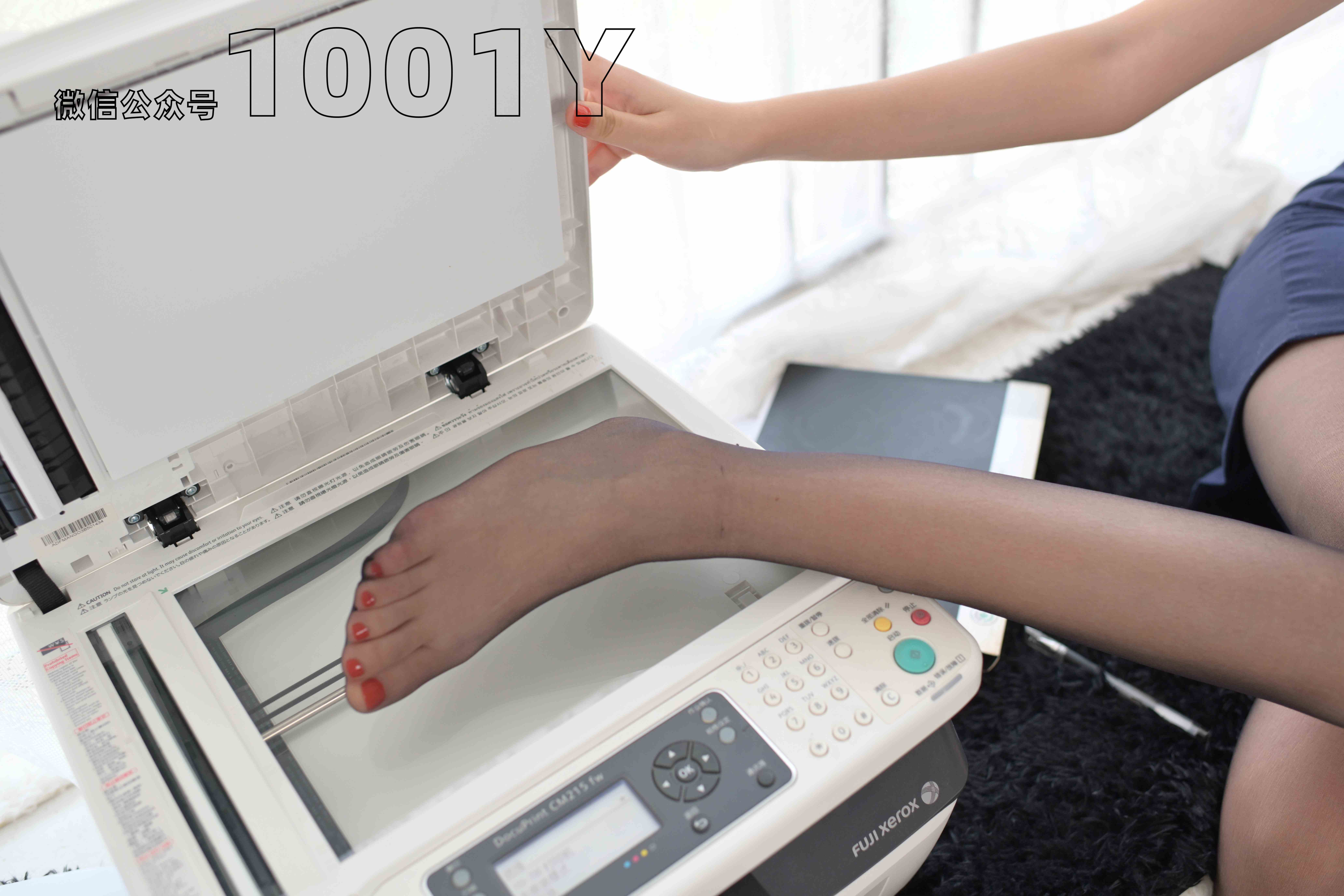 China Beauty Legs and feet 768-3