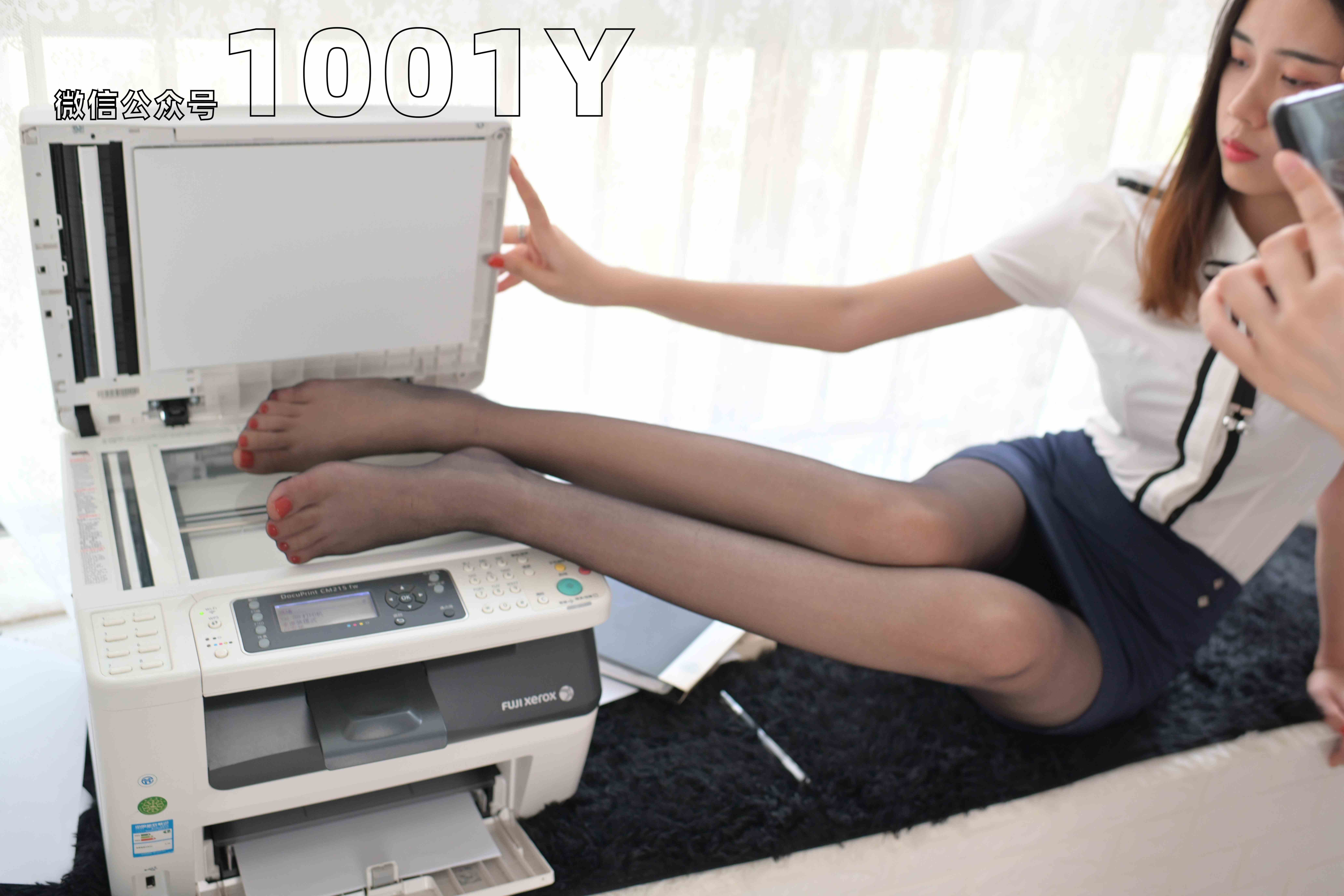 China Beauty Legs and feet 768-3