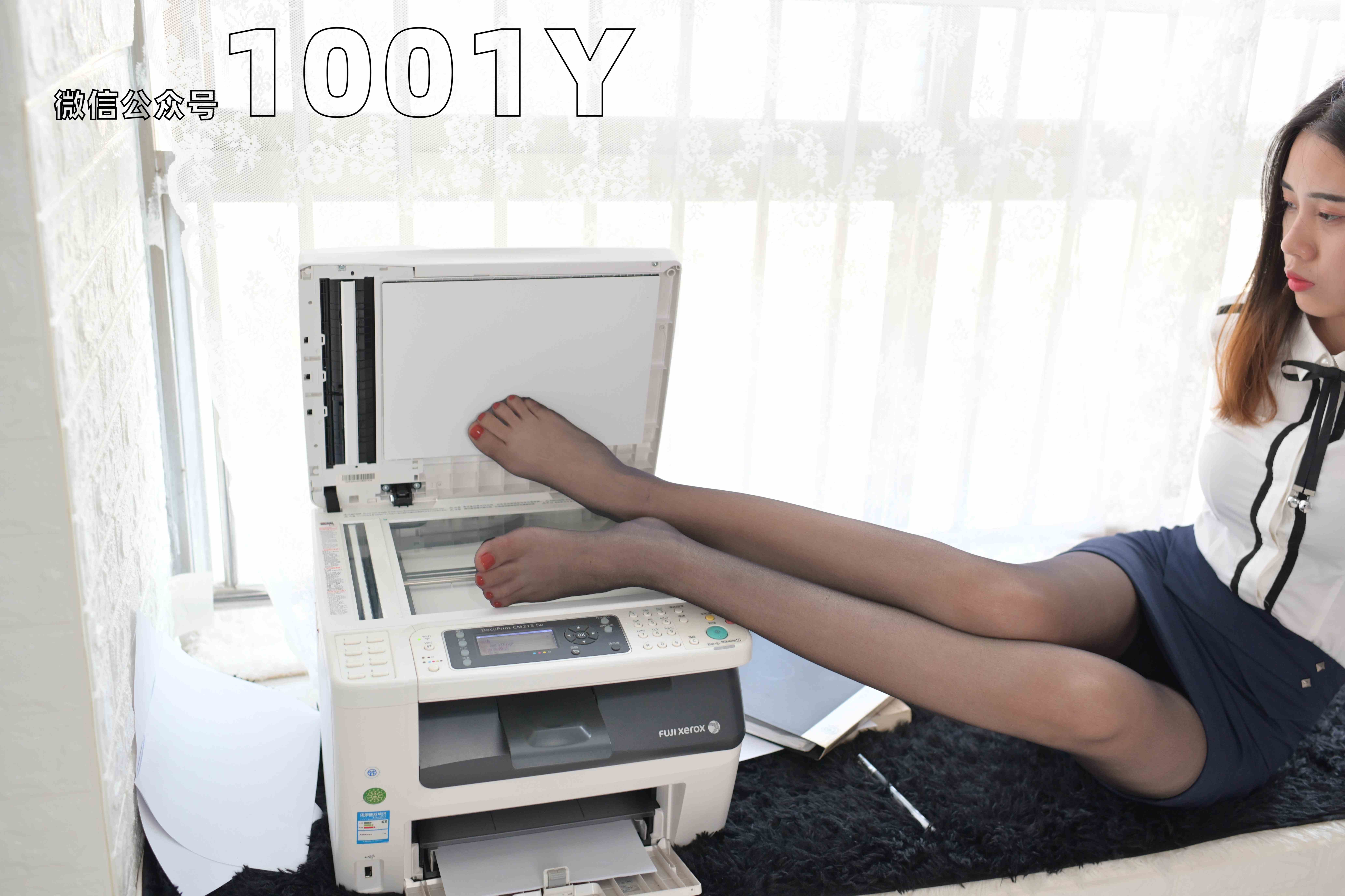 China Beauty Legs and feet 768-3