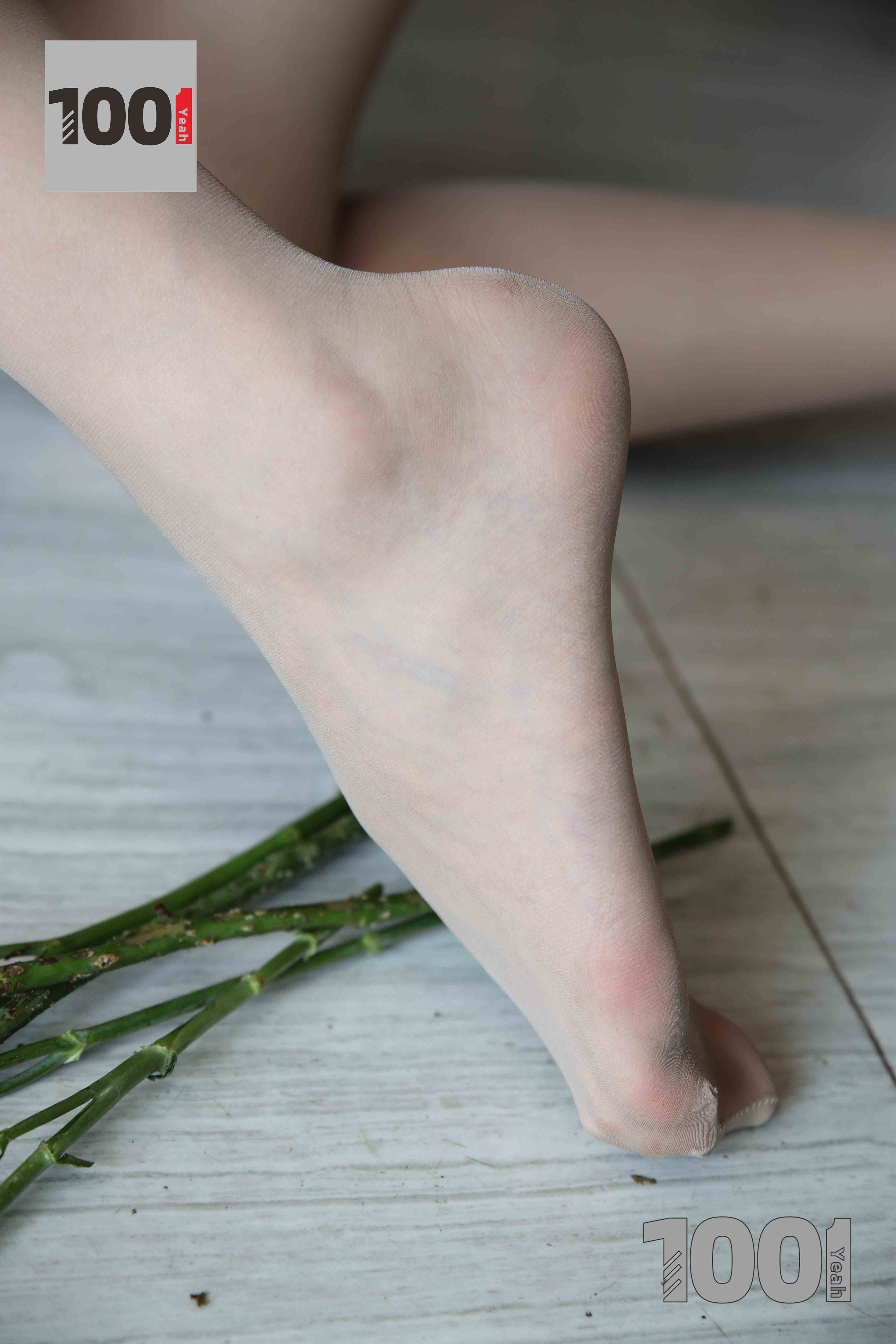 China Beauty Legs and feet 769-1