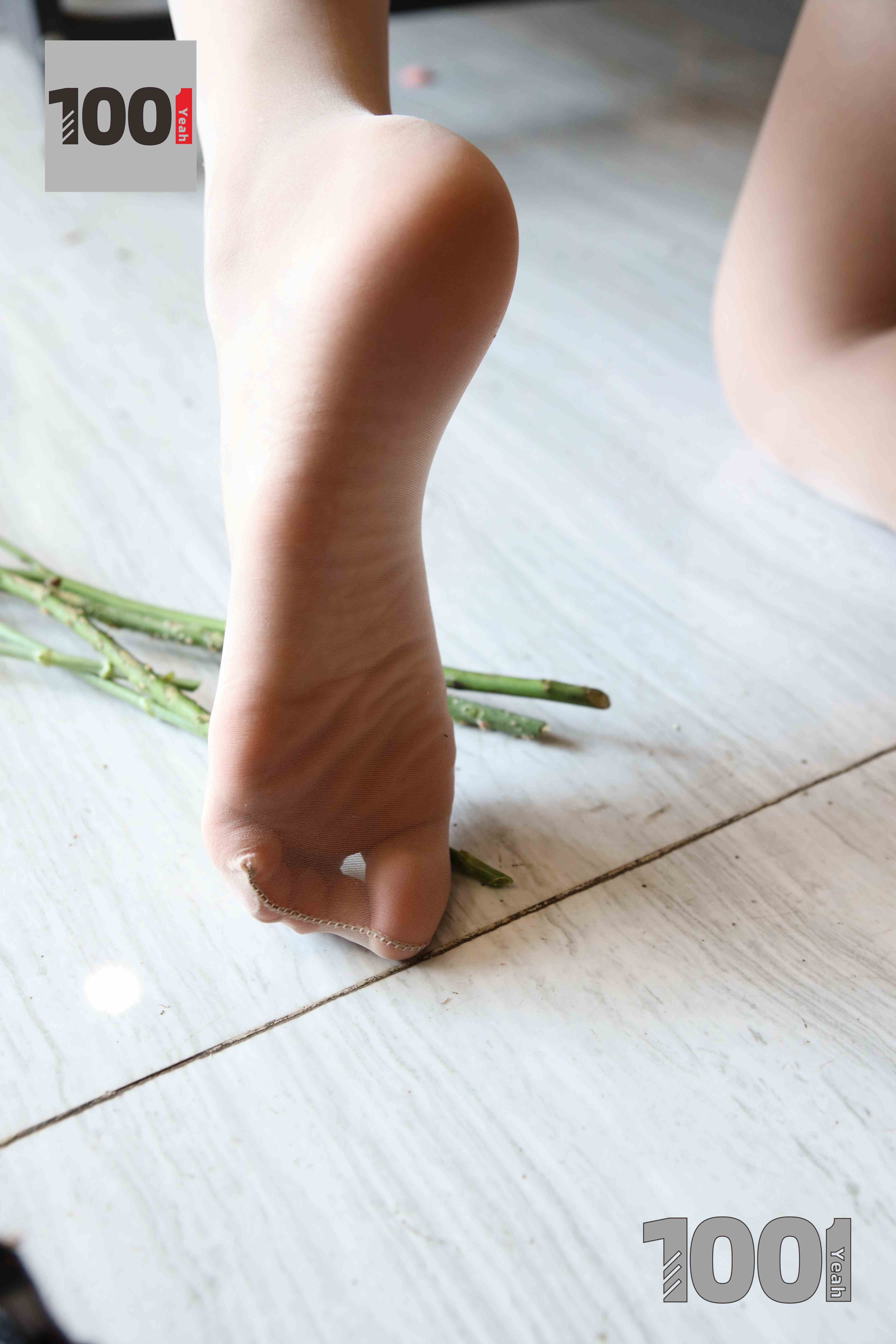 China Beauty Legs and feet 769-3