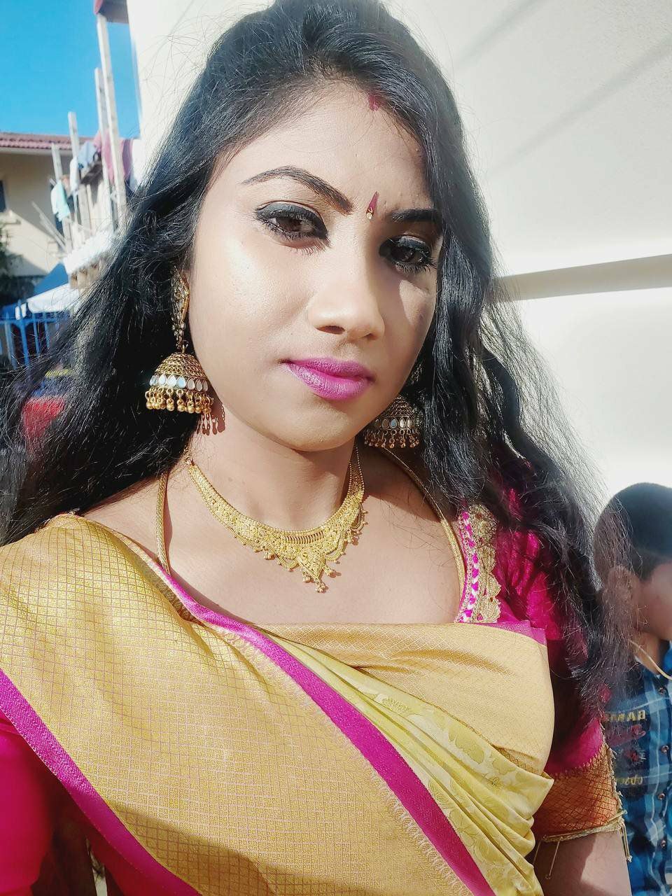 Desi Random Sluts