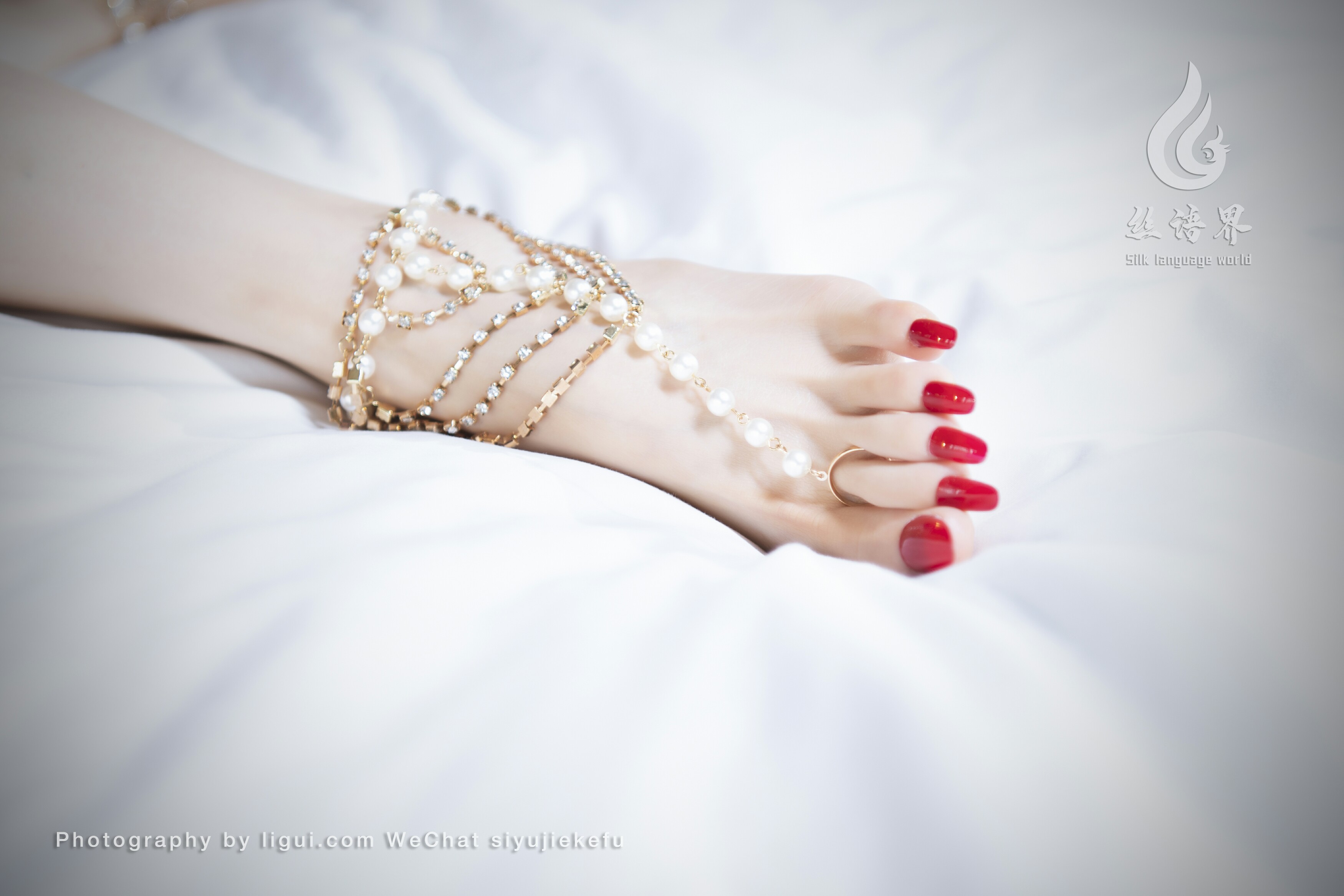 Foot Fetish Twin Flowers 118