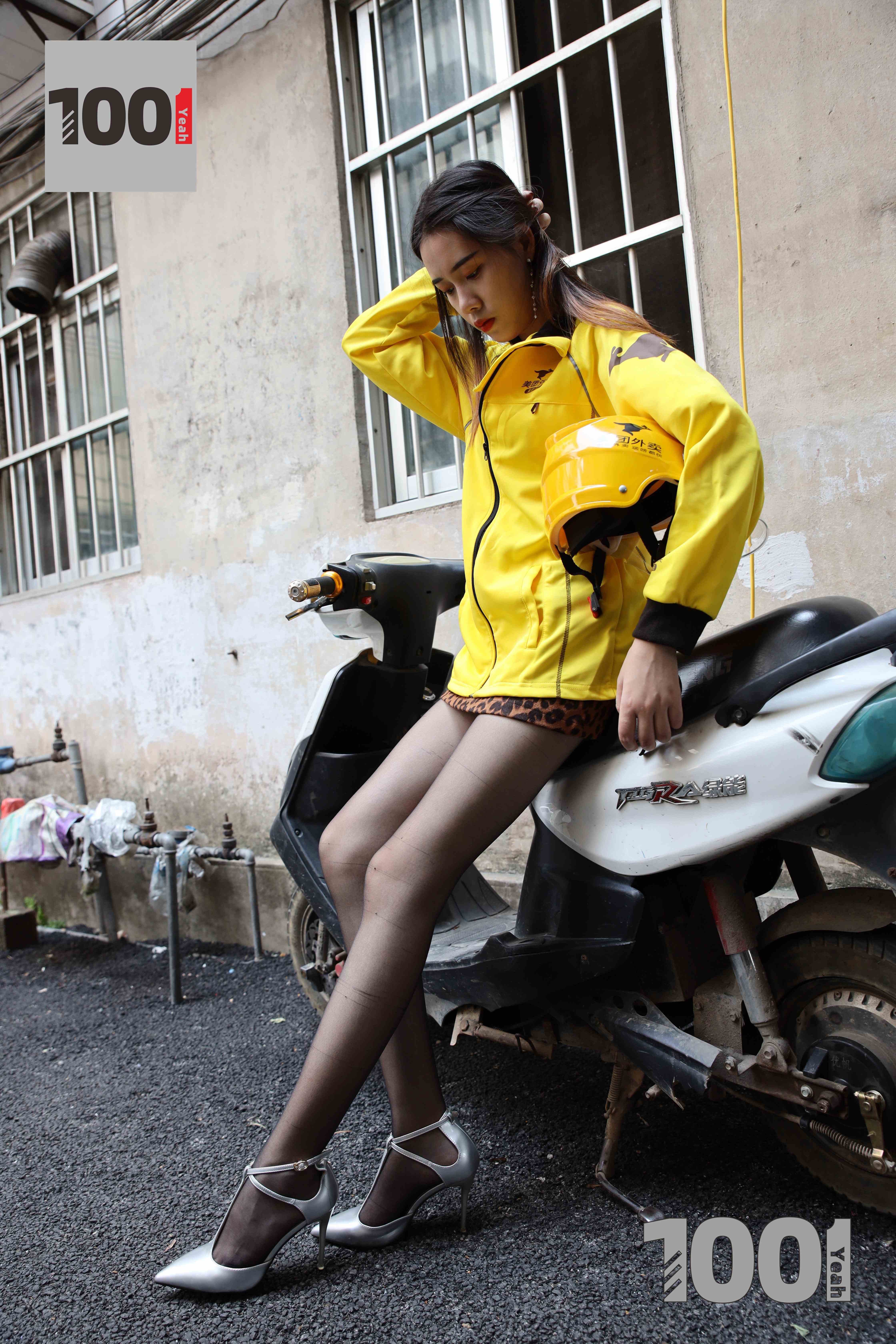 China Beauty Legs and feet 771-1