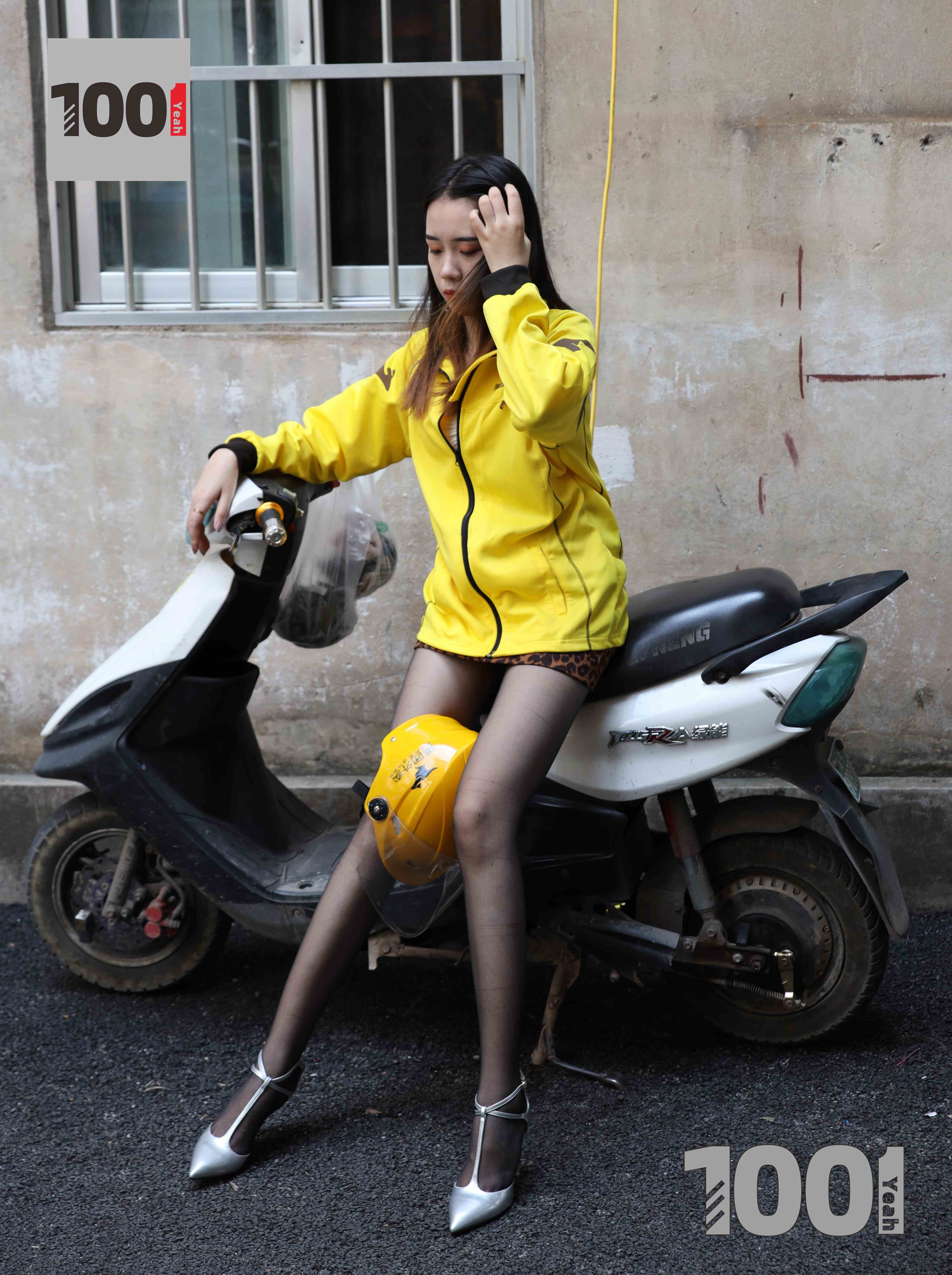 China Beauty Legs and feet 771-1