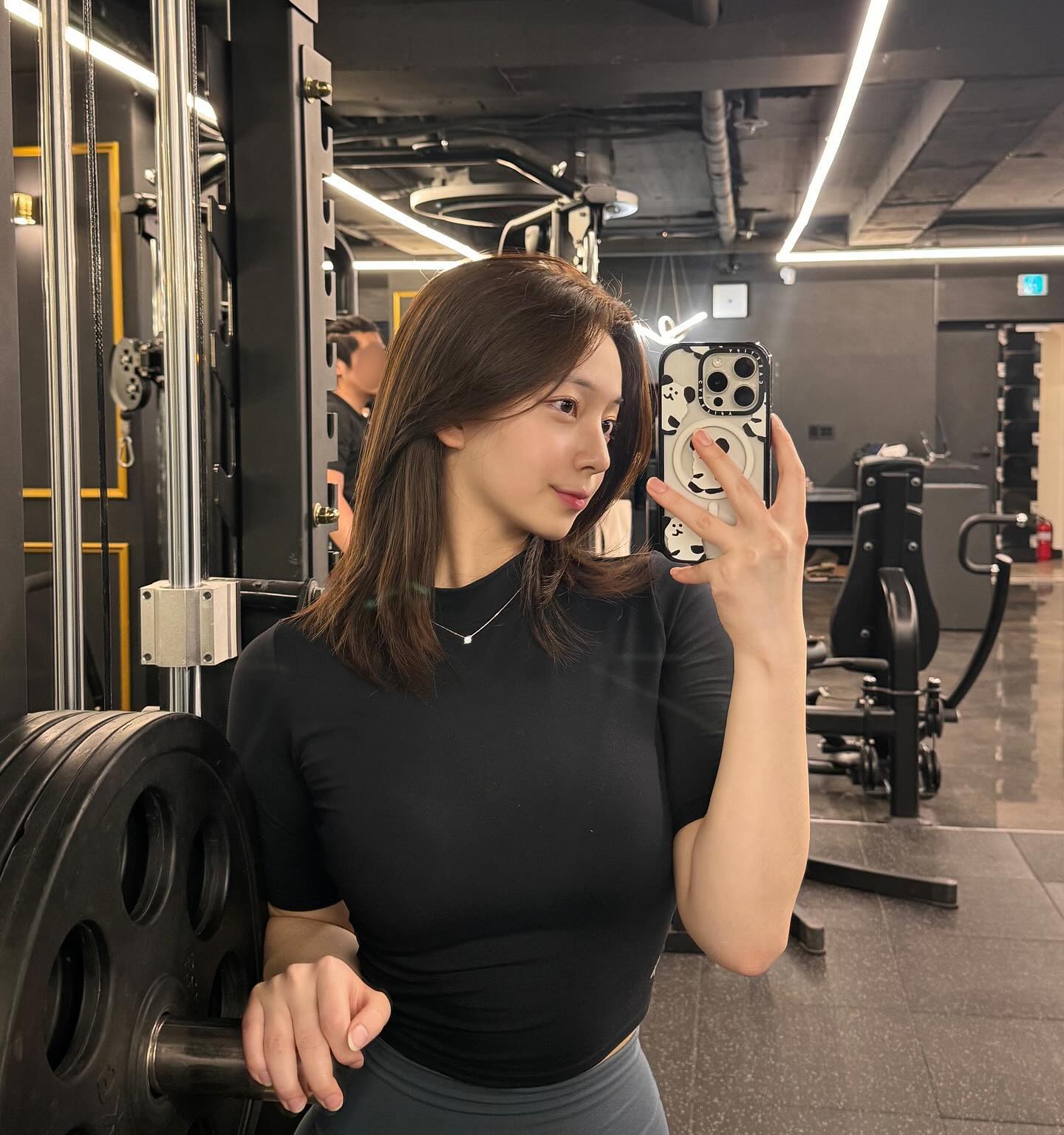 Cute Asian Gym Girl