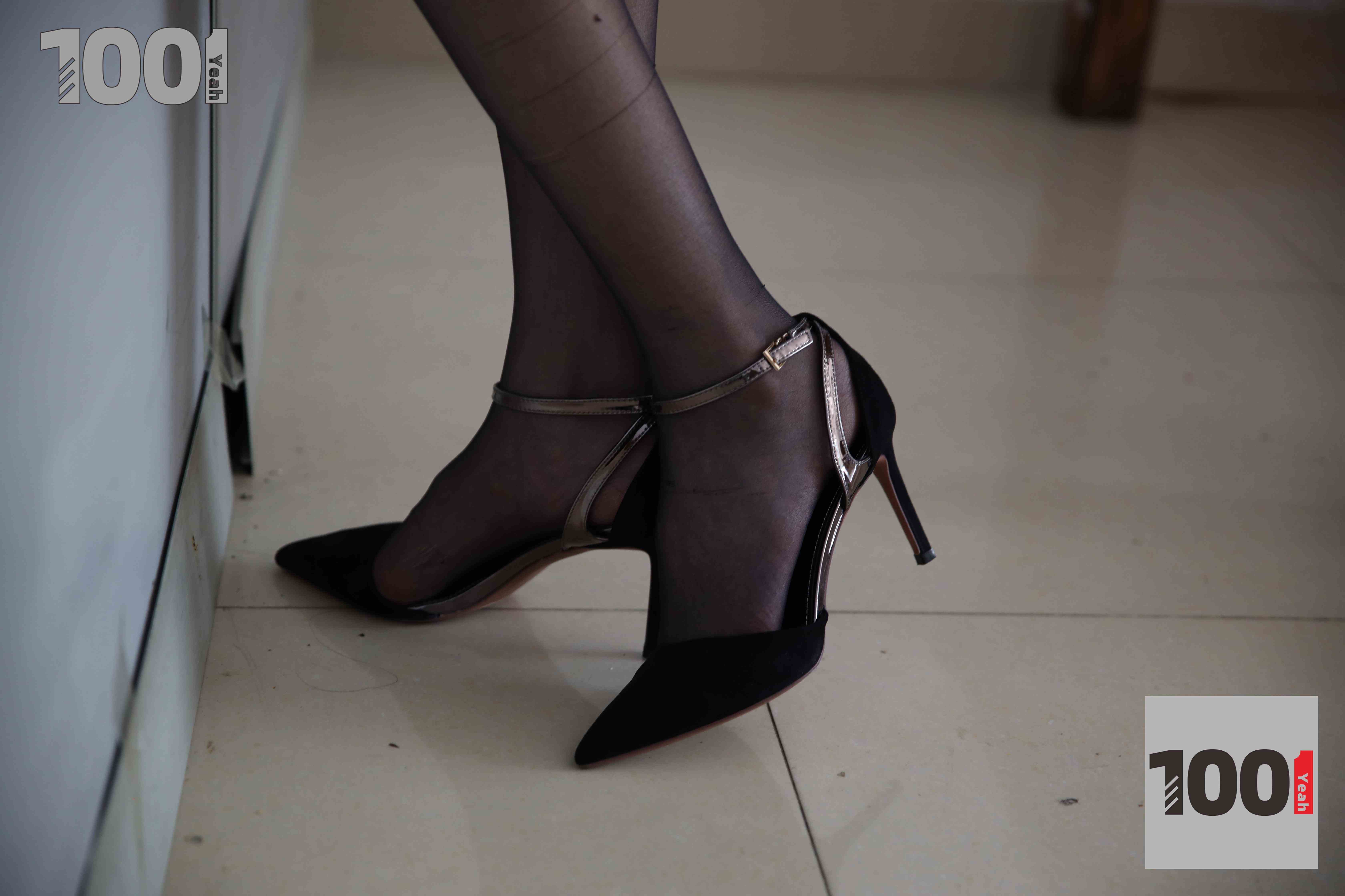 China Beauty Legs and feet 772-1