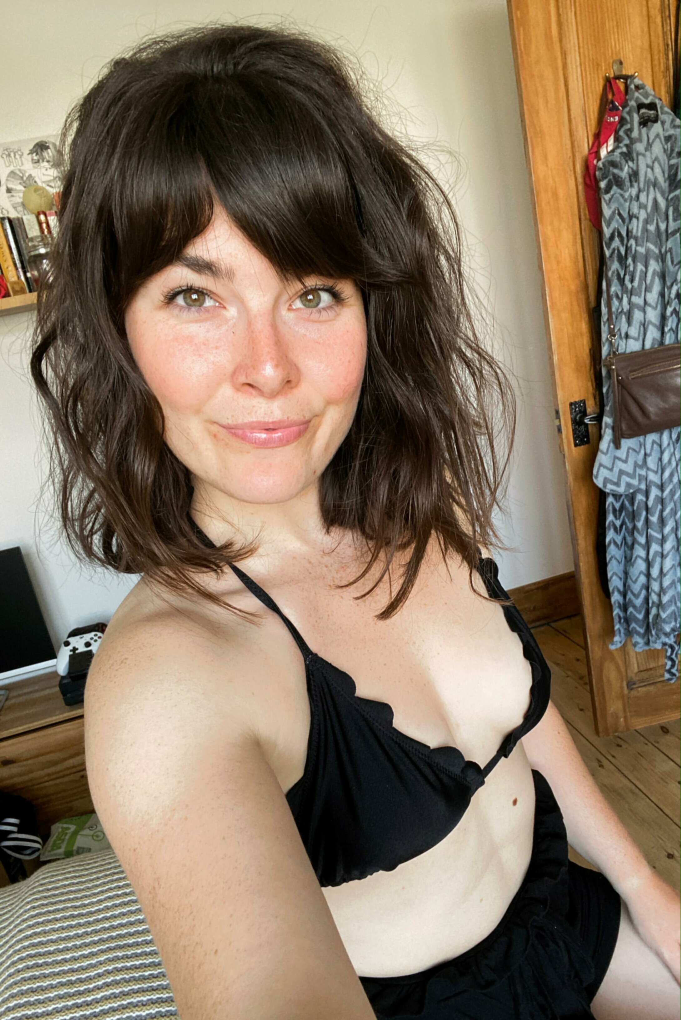 teacher sleeping witch students