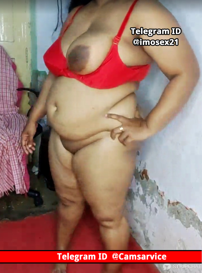 Desi Boobs Show Porn  Telegram ID   @imosex21