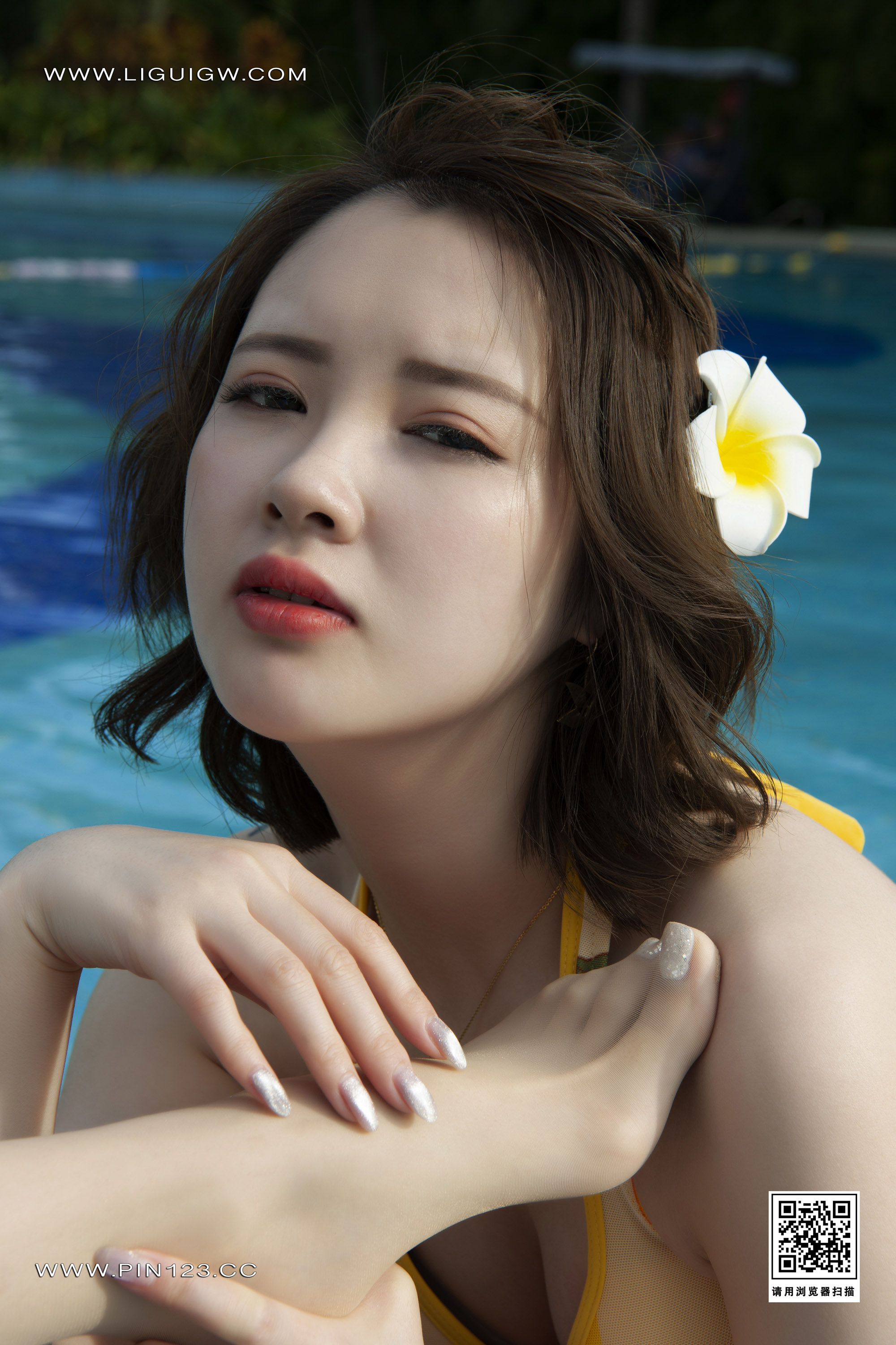 Foot Fetish Twin Flowers 122