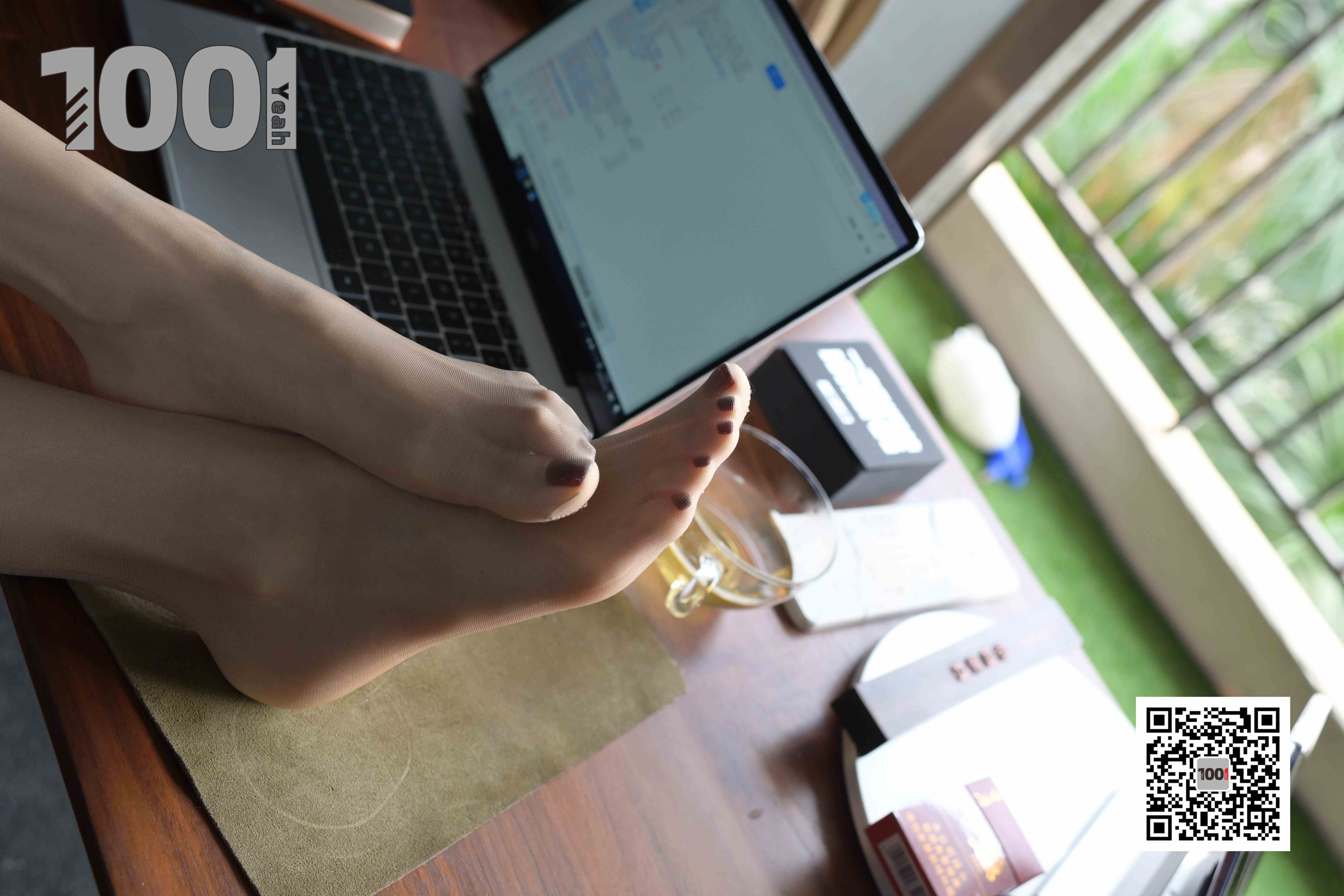 China Beauty Legs and feet 775-2