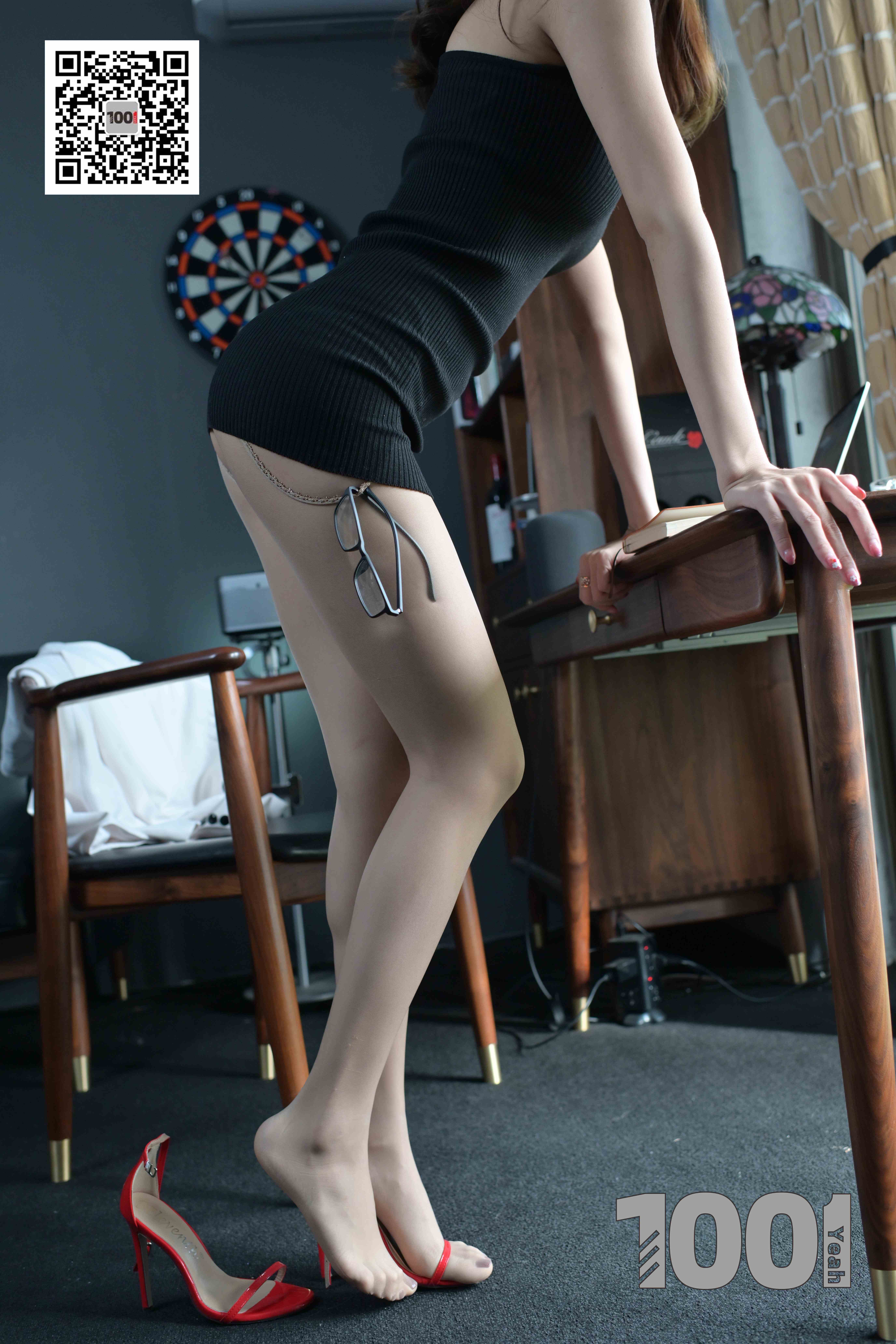 China Beauty Legs and feet 775-3