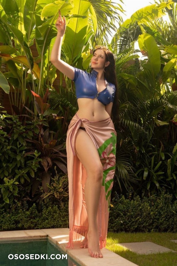 Alina becker nude photo