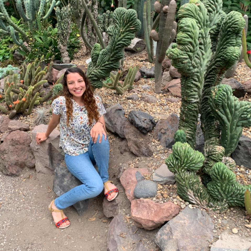 Slut Megan shows her holes