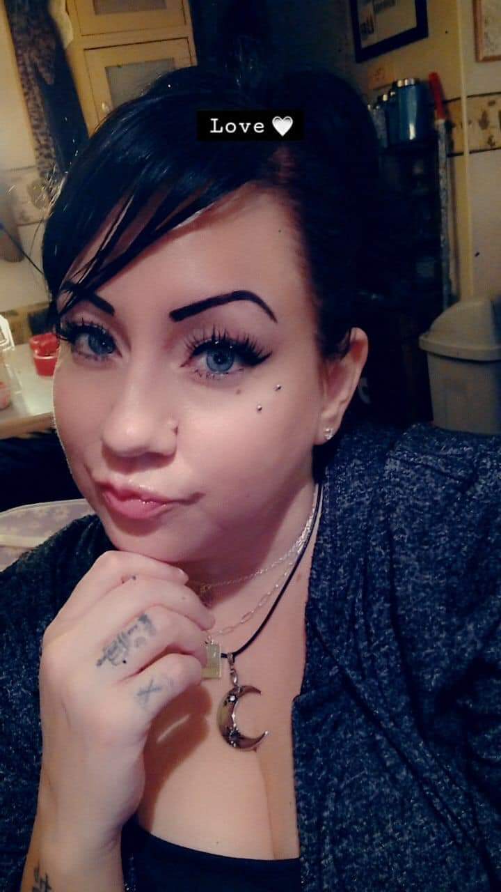 Sexy Latina Webslut Yolanda