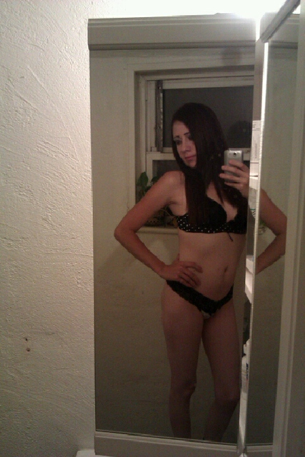 Sexy Latina Webslut Yolanda