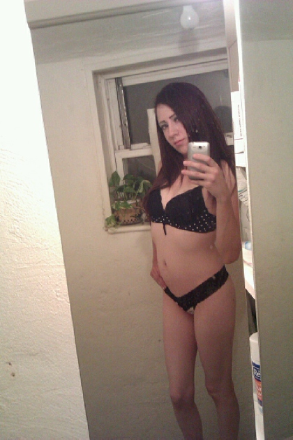 Sexy Latina Webslut Yolanda