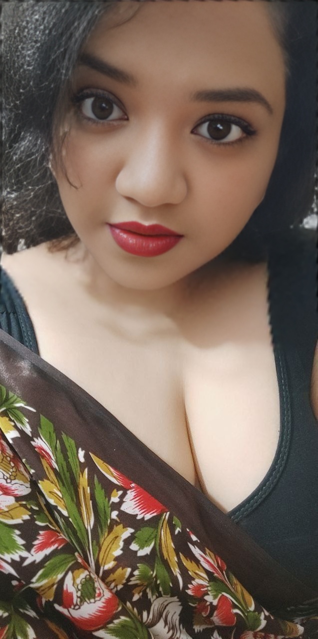 Bangladeshi hot girl mona das