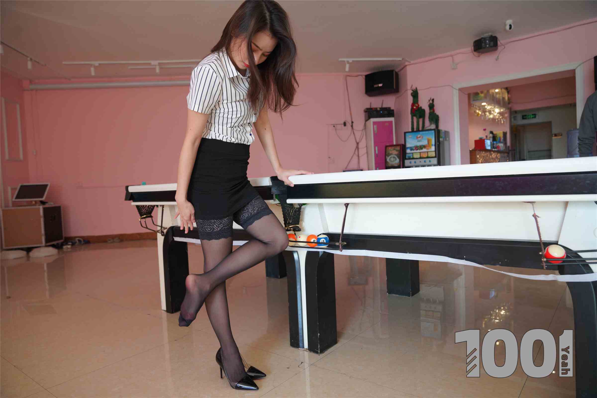 China Beauty Legs and feet 777-3