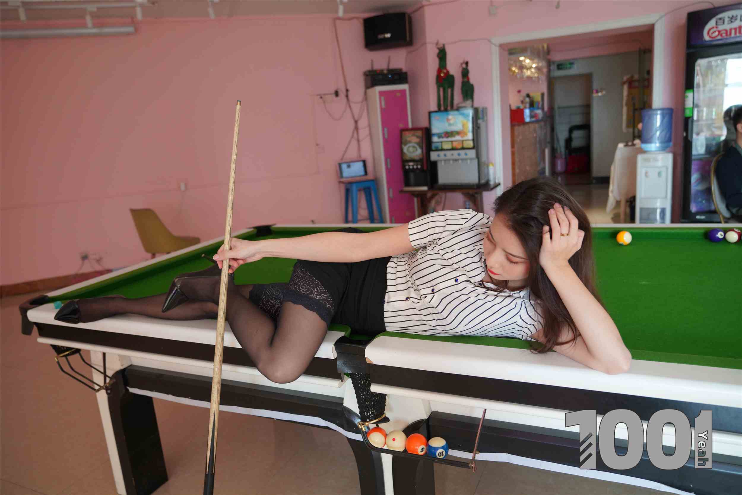 China Beauty Legs and feet 777-4