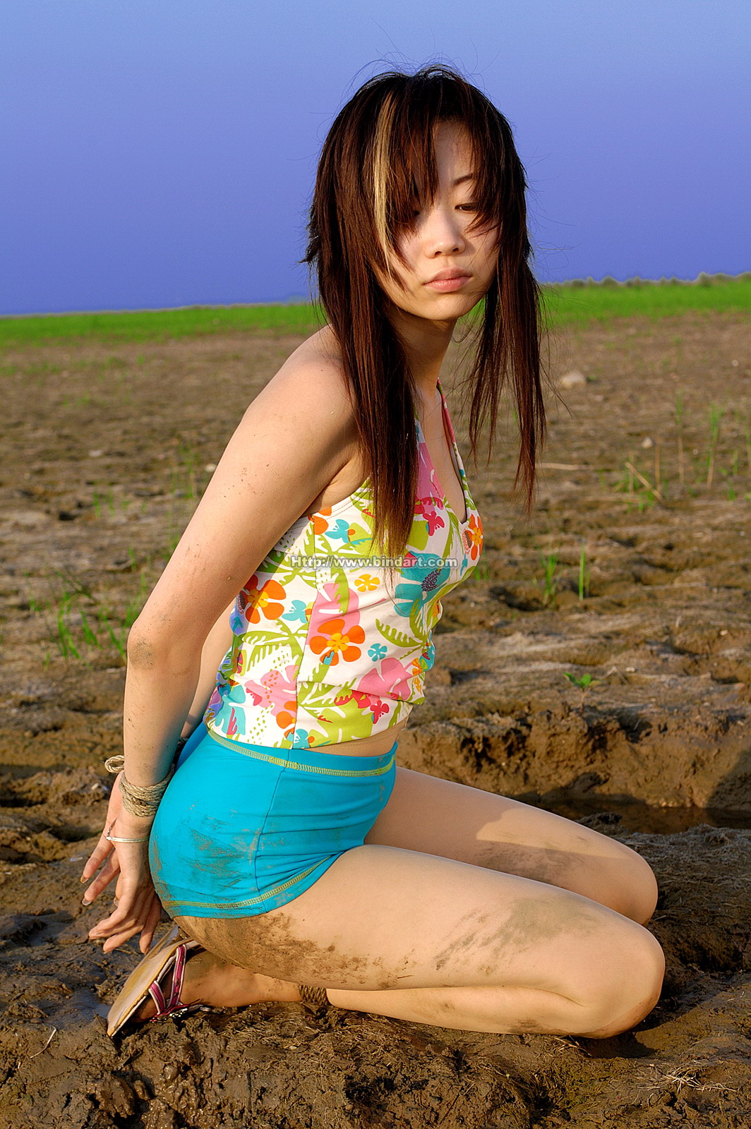 Chinese lady bondage 188