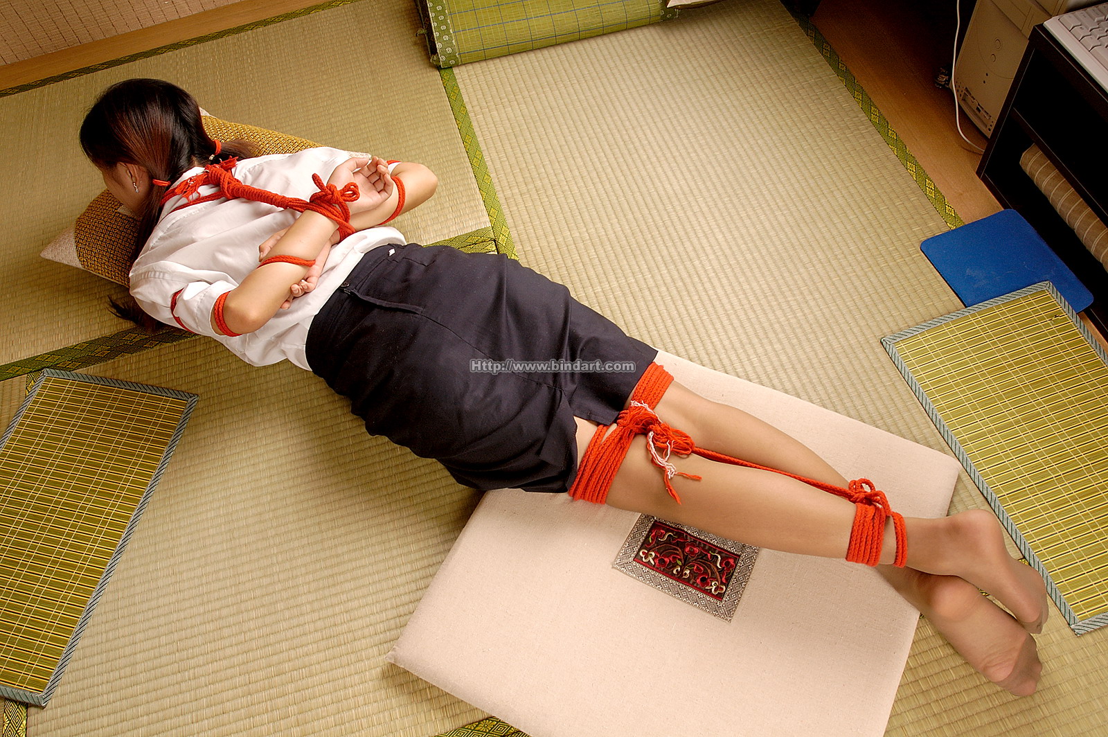 Chinese lady bondage 190