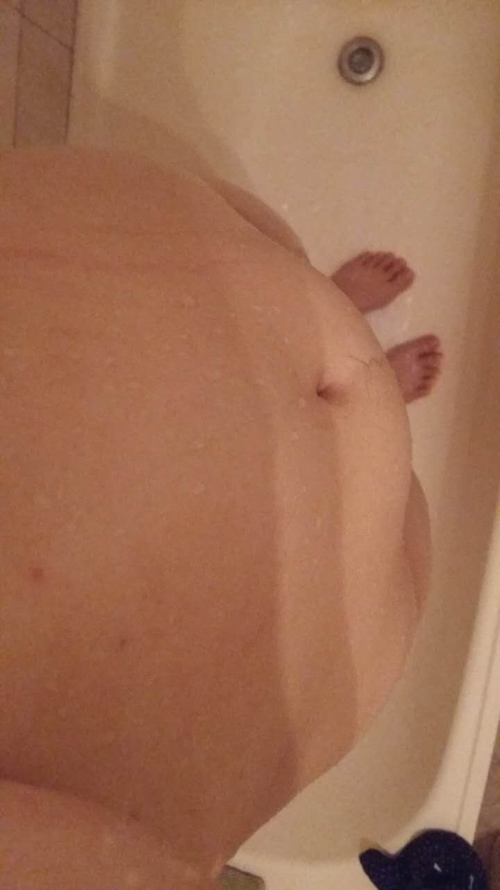 naked Asian slut