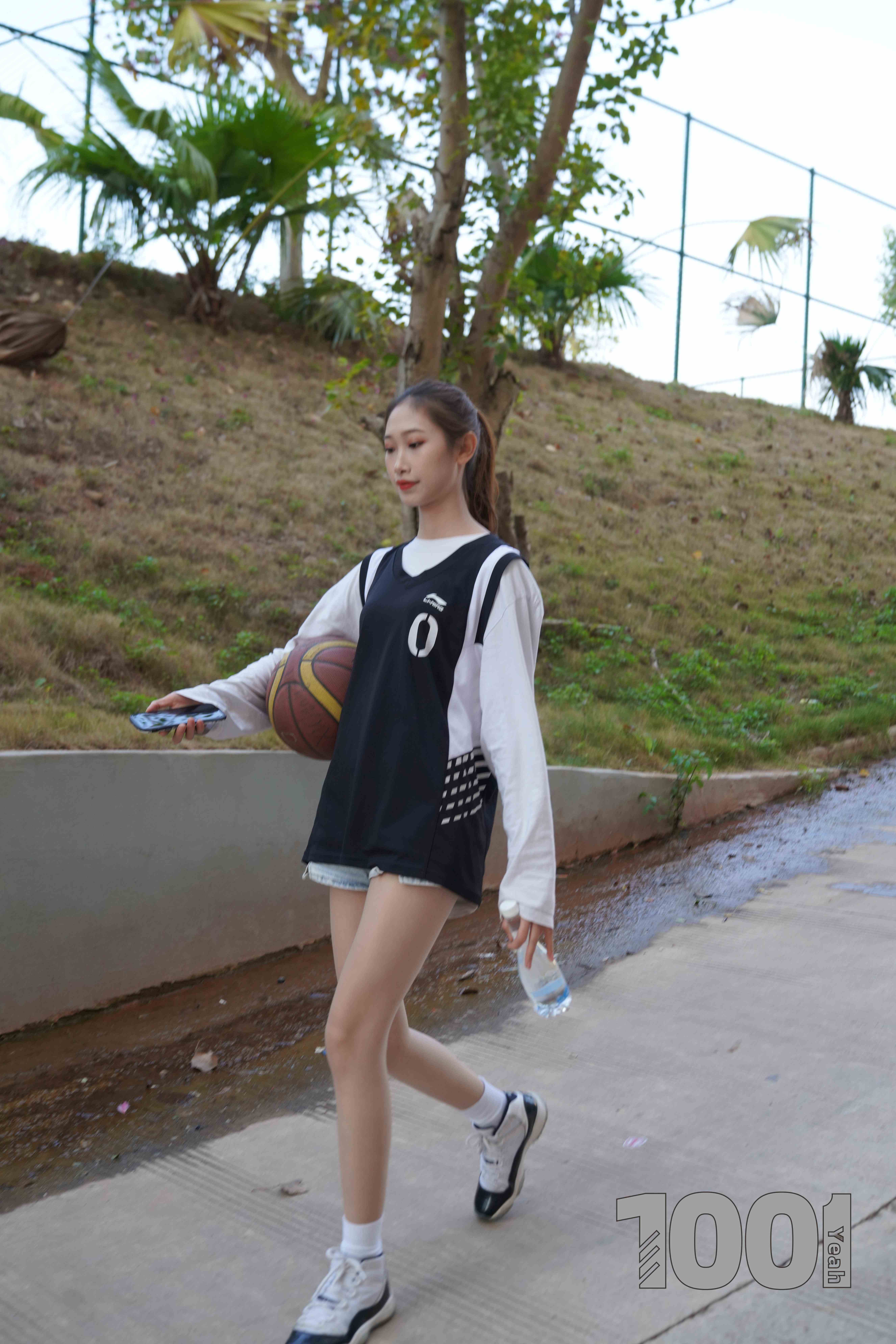 China Beauty Legs and feet 781-1