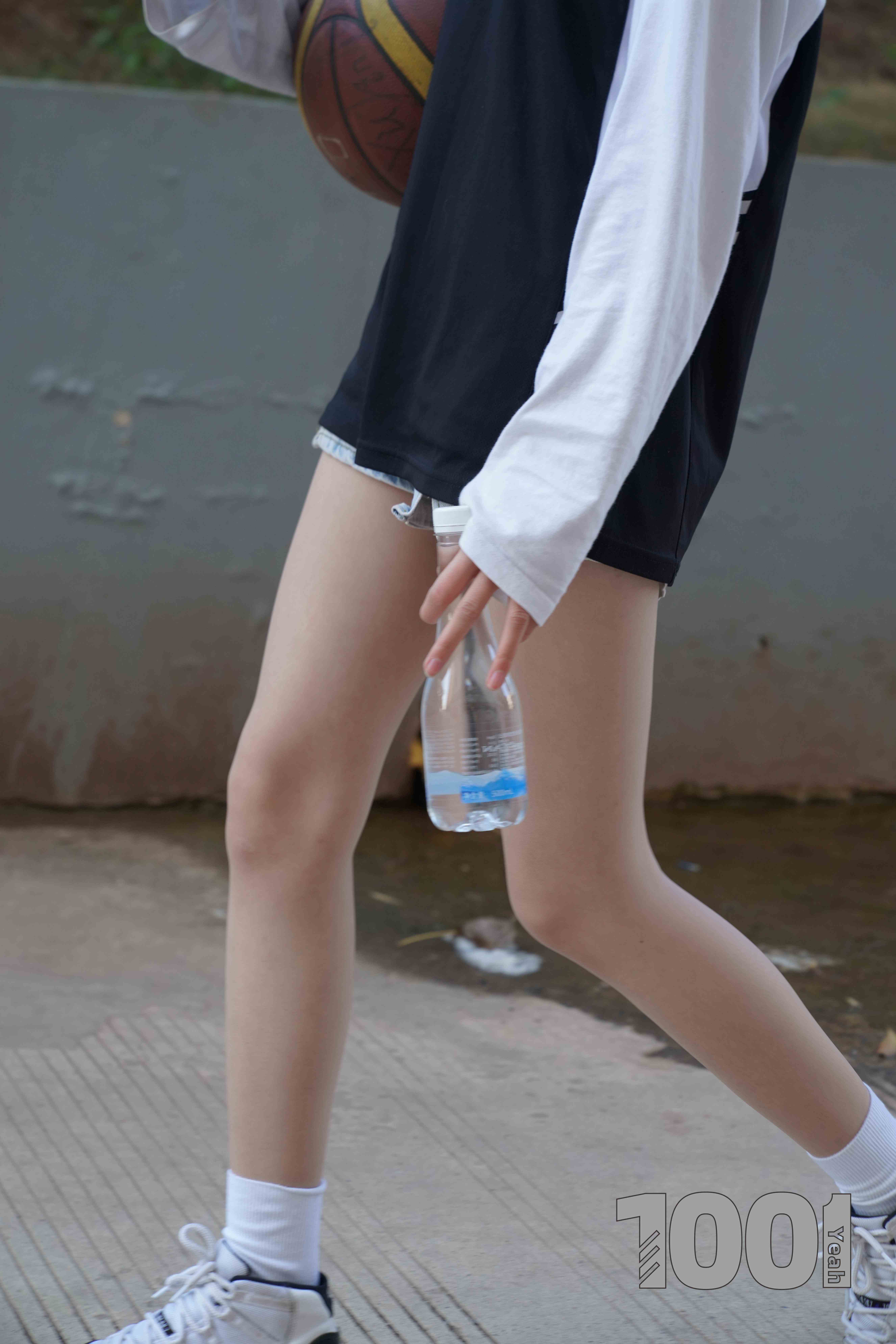 China Beauty Legs and feet 781-1