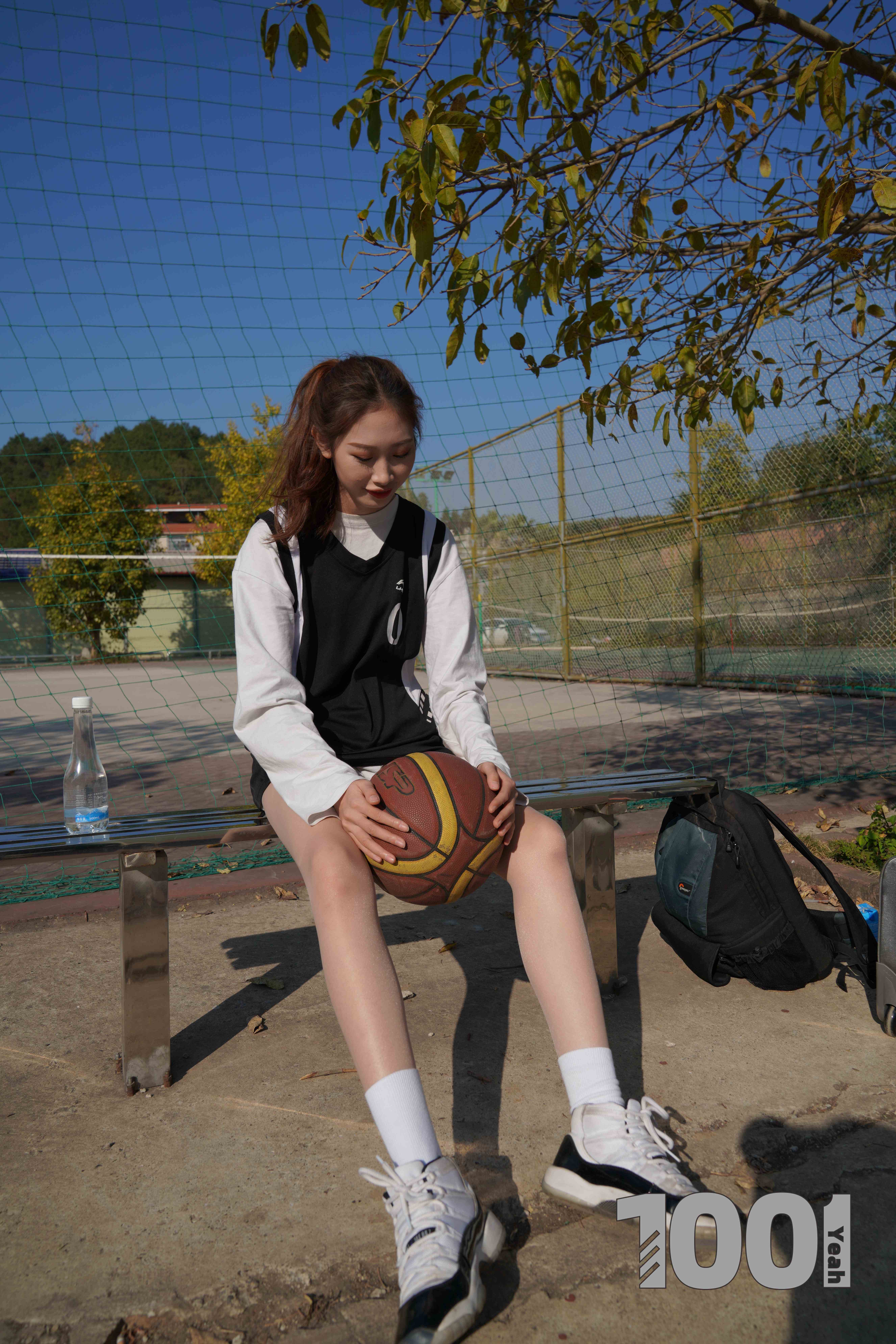 China Beauty Legs and feet 781-1