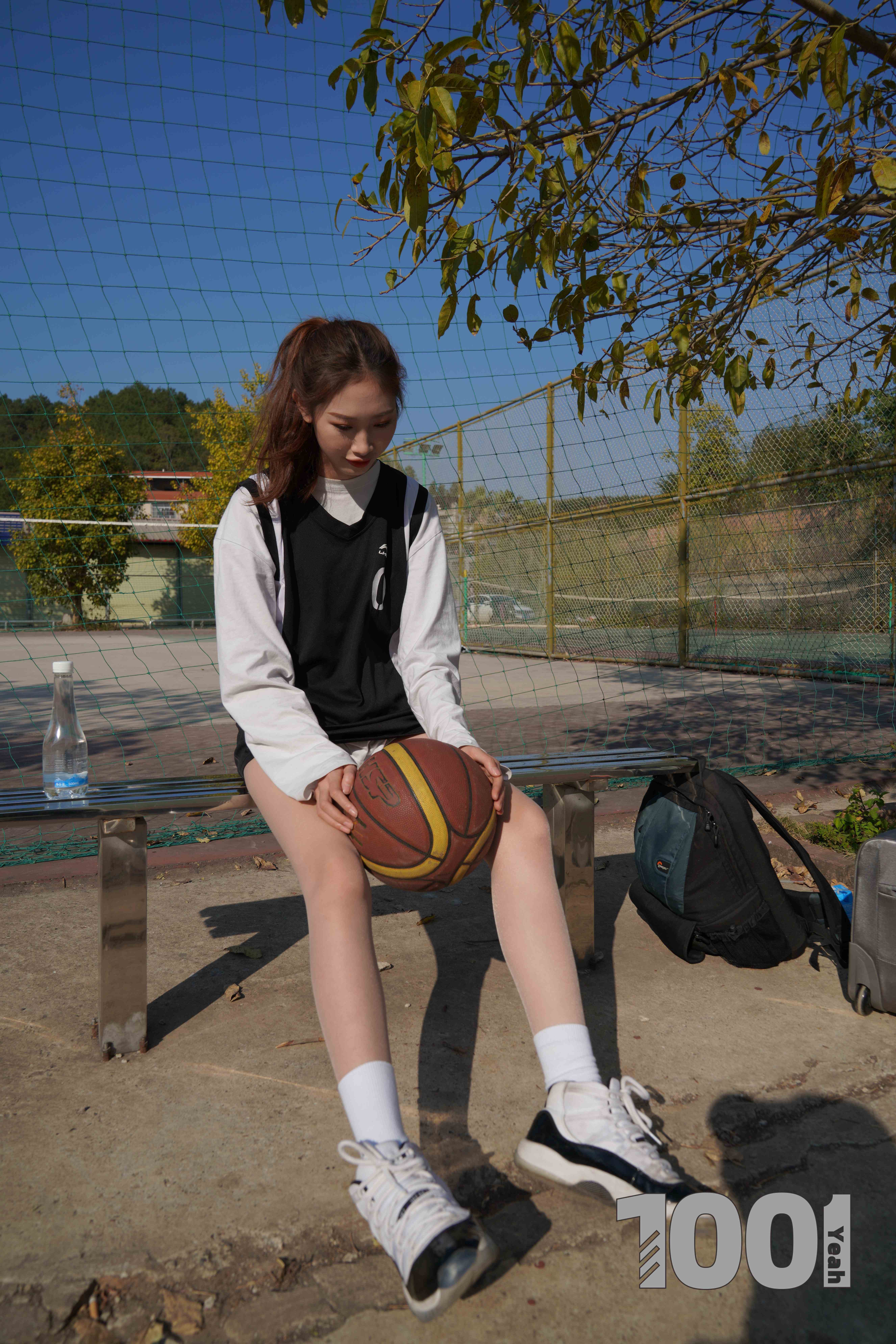 China Beauty Legs and feet 781-1