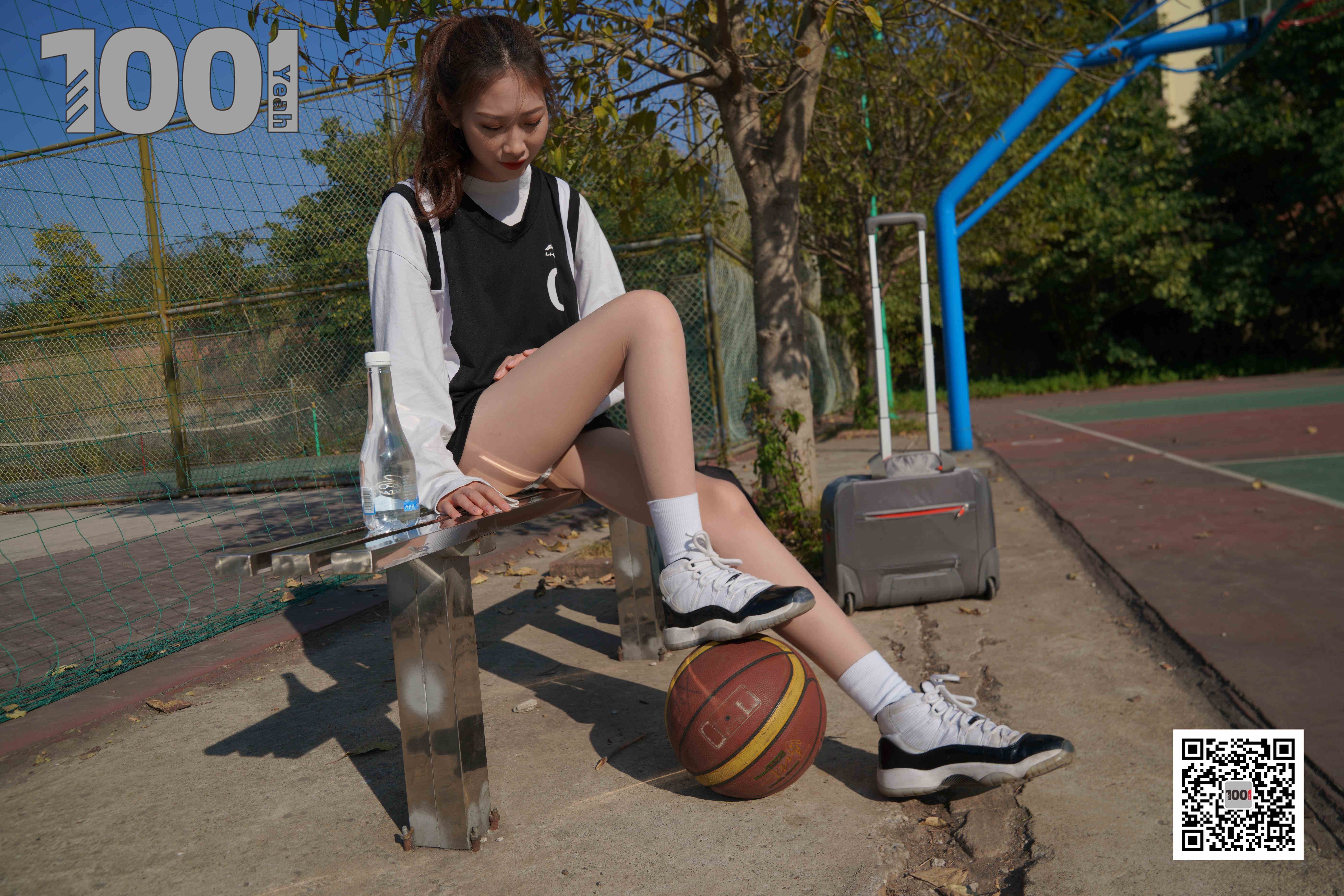 China Beauty Legs and feet 781-1