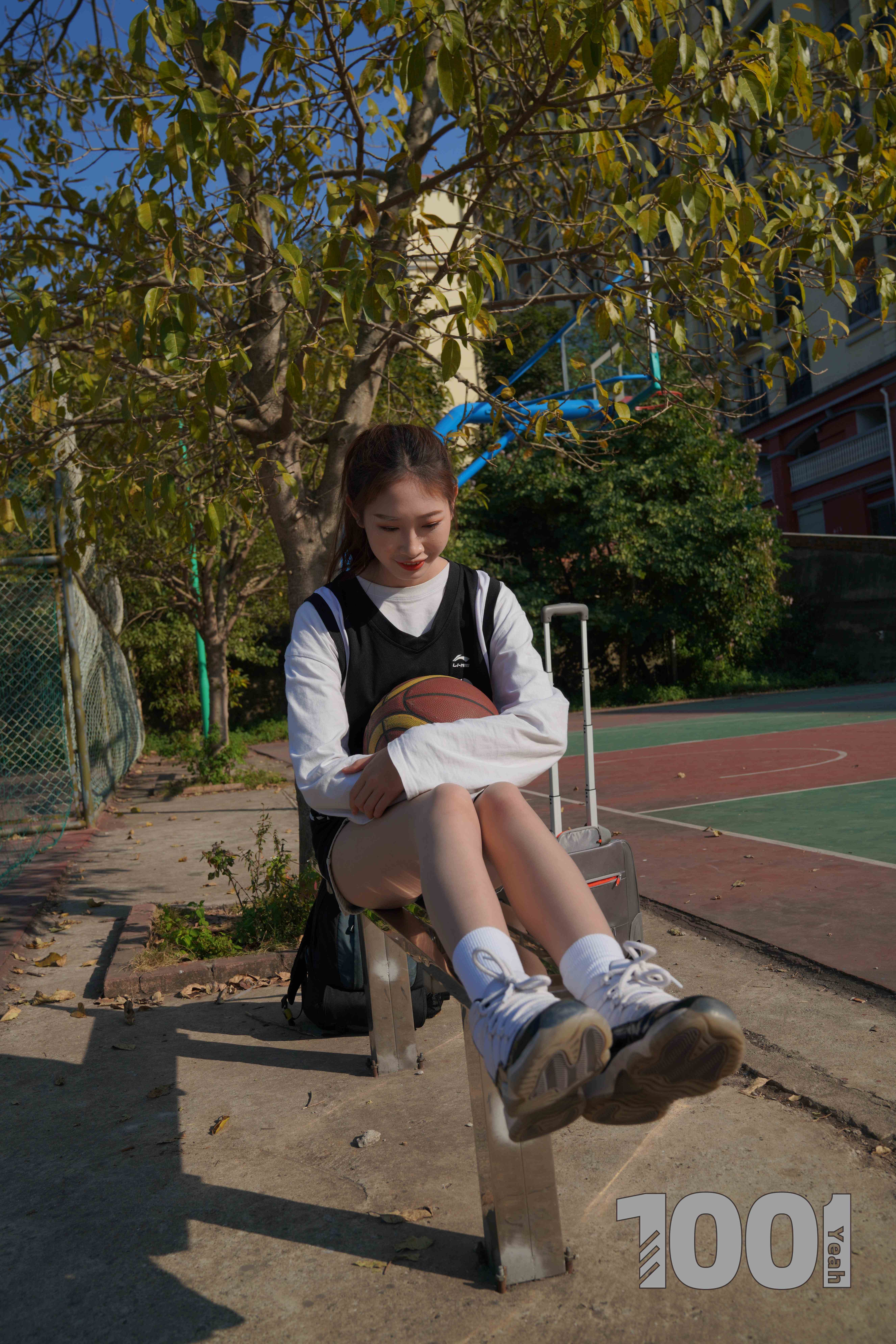 China Beauty Legs and feet 781-1