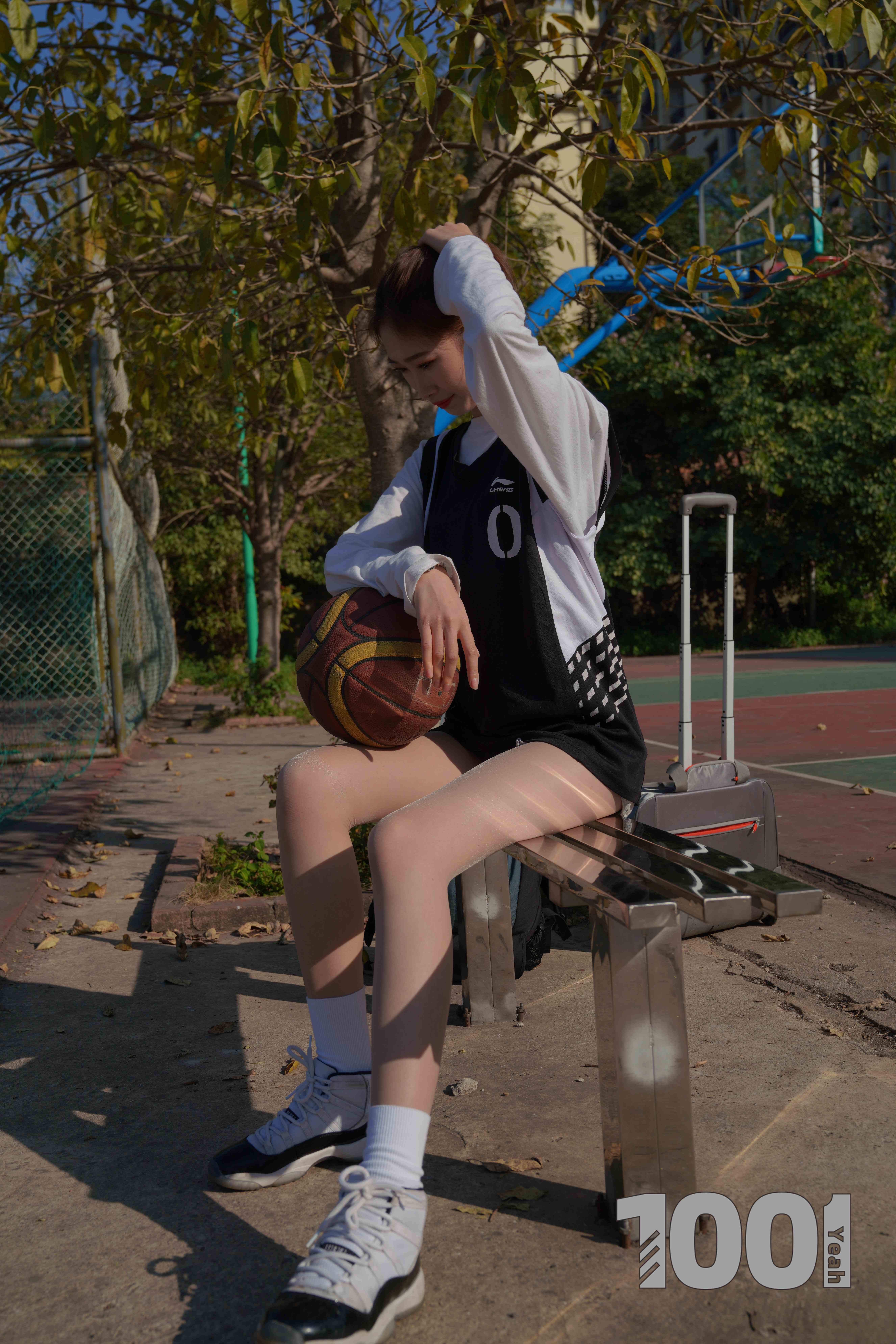 China Beauty Legs and feet 781-1