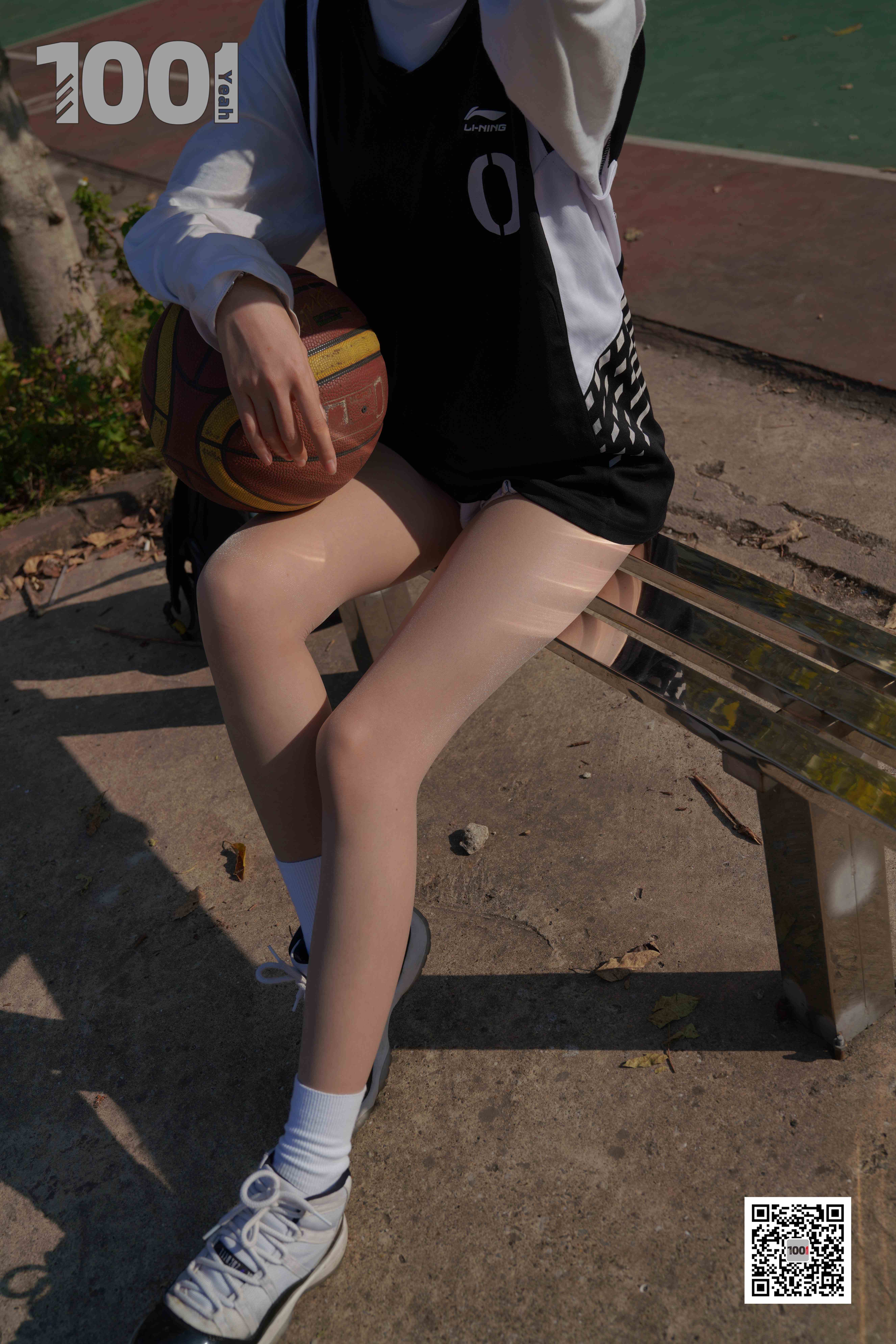 China Beauty Legs and feet 781-2