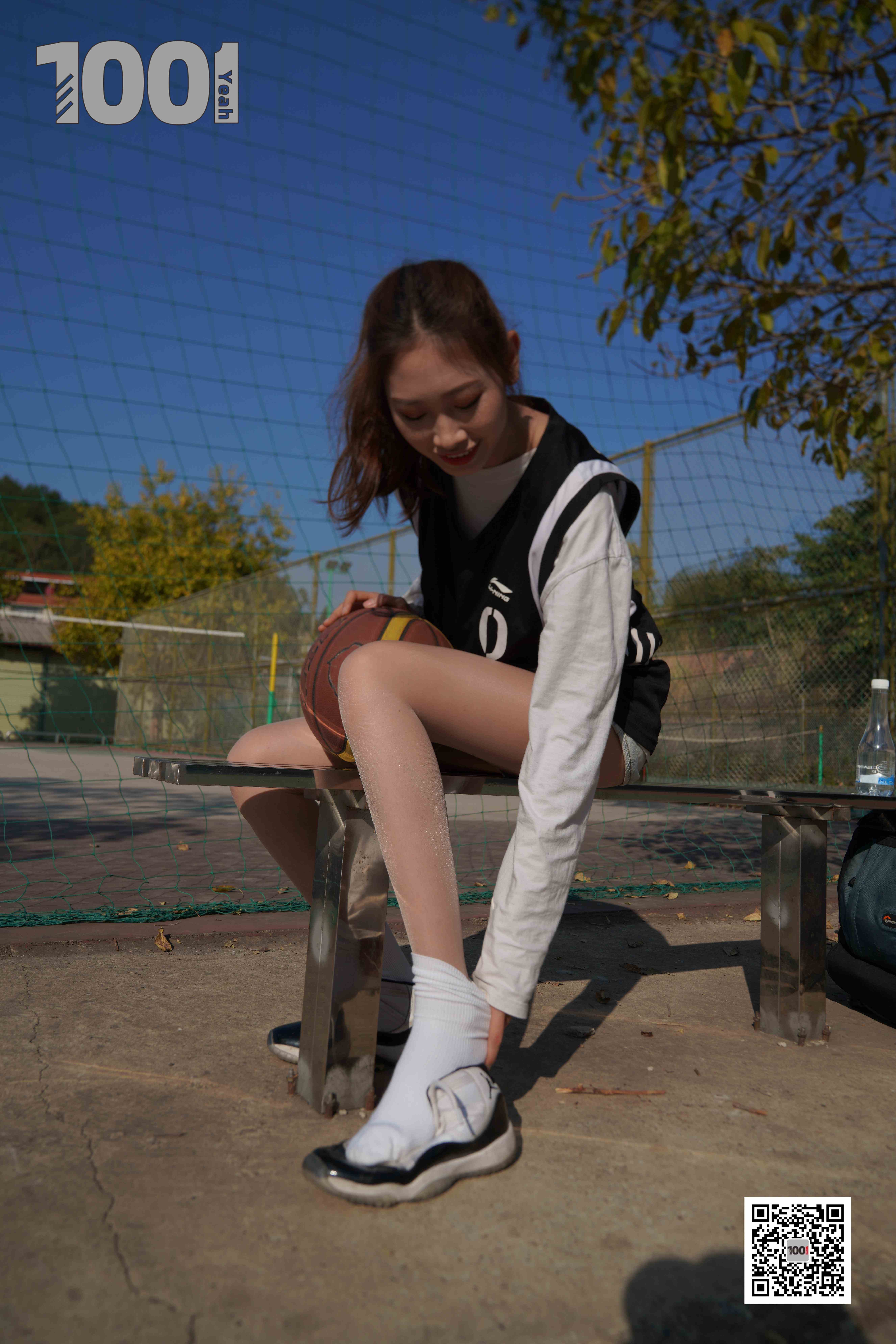 China Beauty Legs and feet 781-4