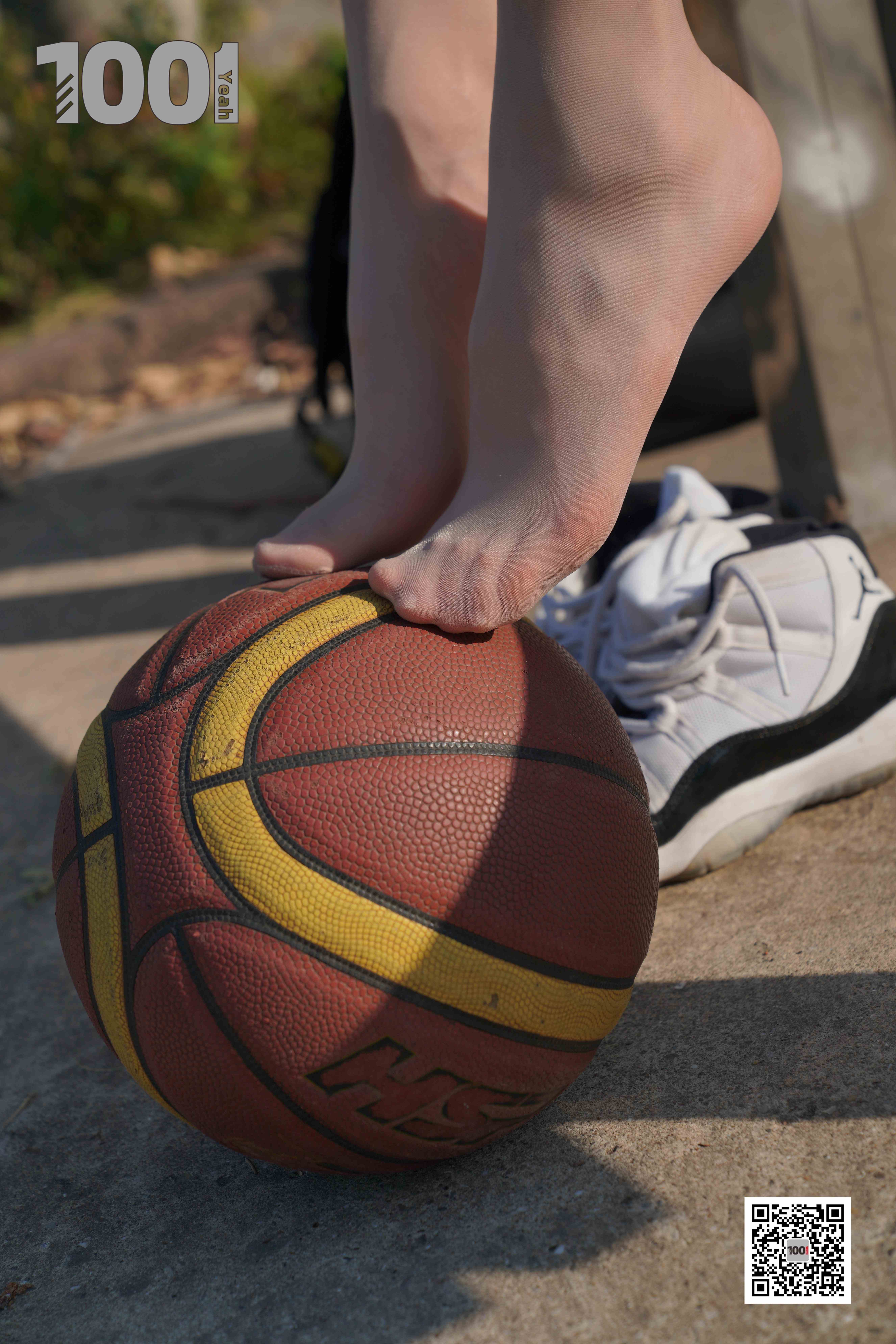 China Beauty Legs and feet 781-4