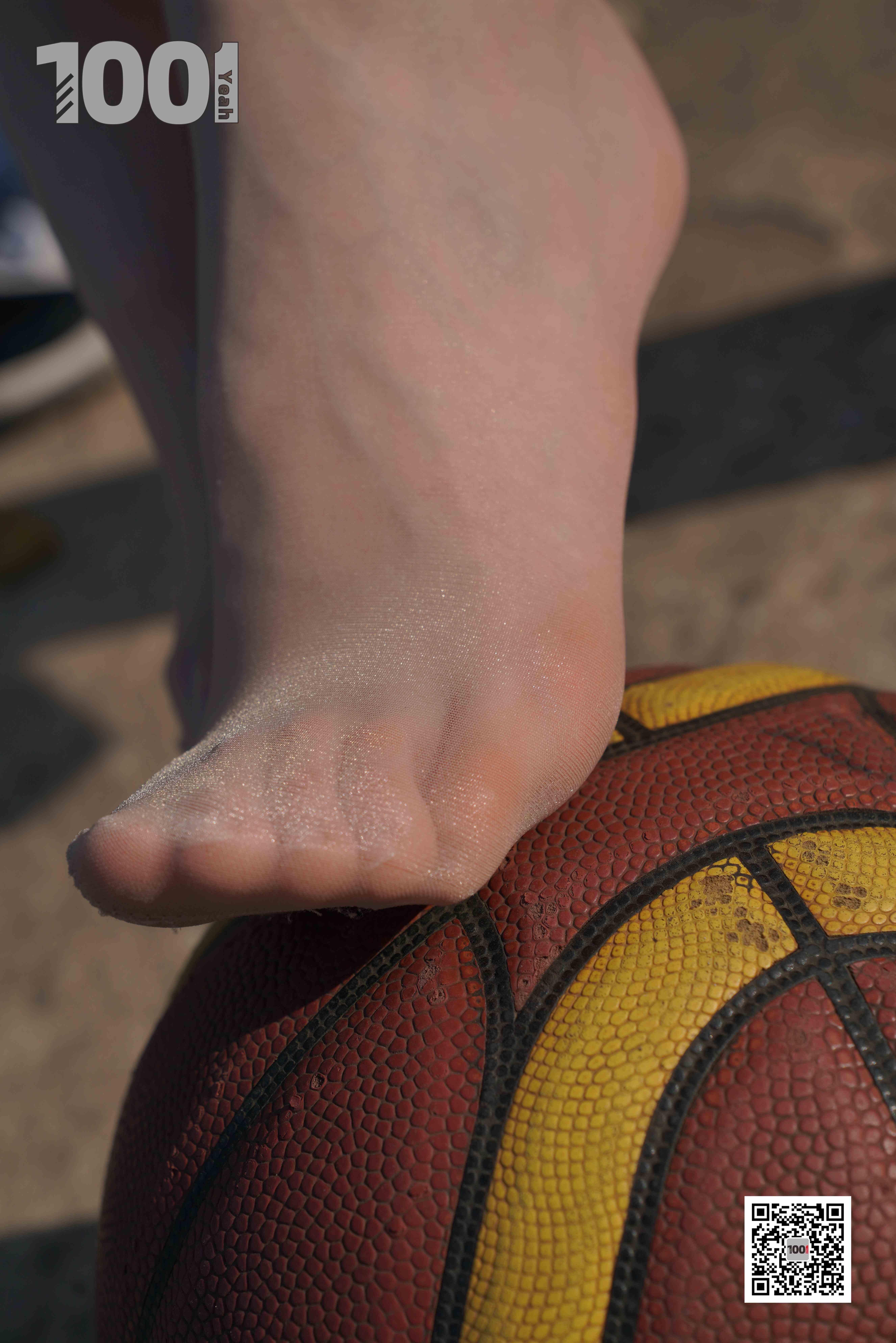 China Beauty Legs and feet 781-4