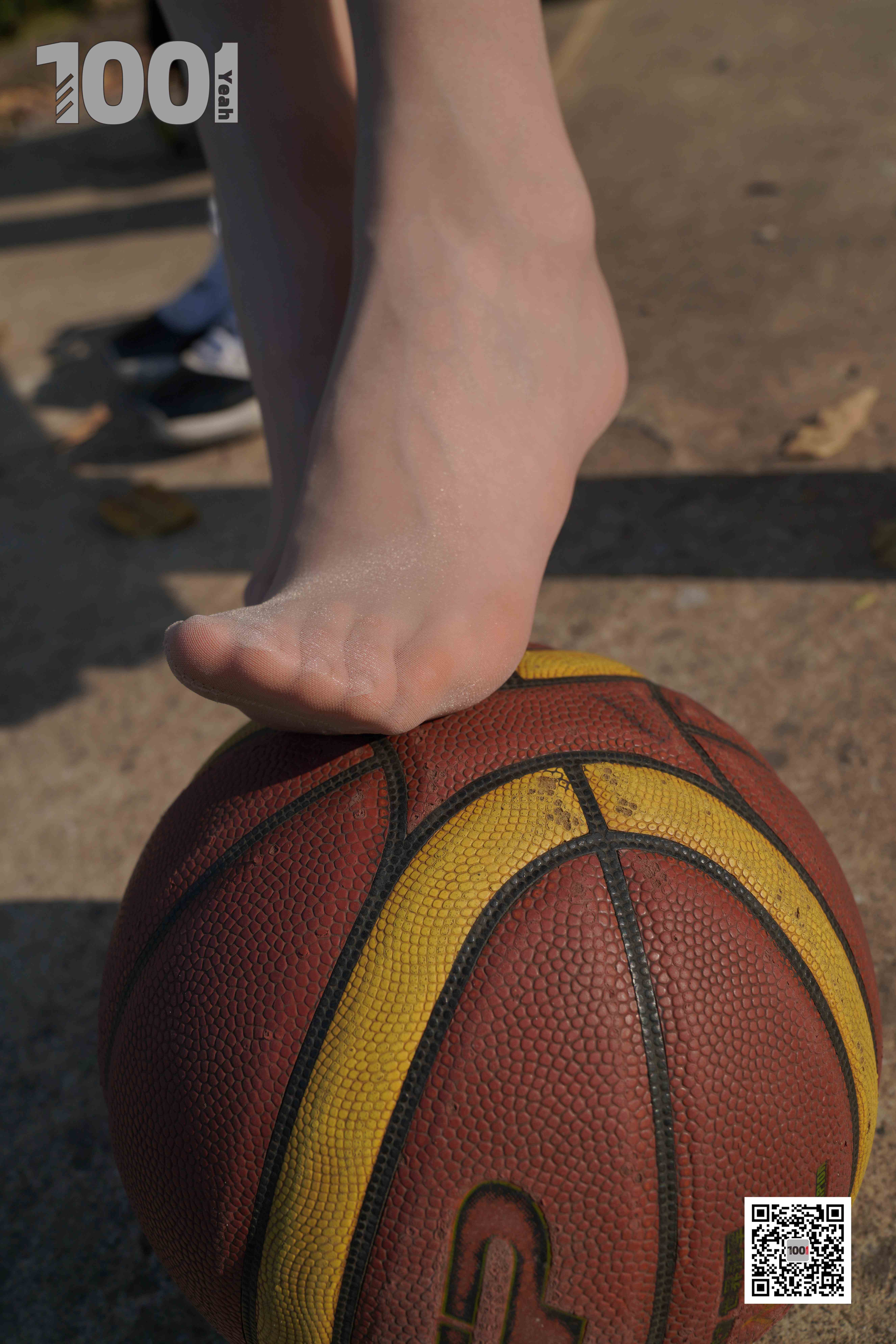 China Beauty Legs and feet 781-4