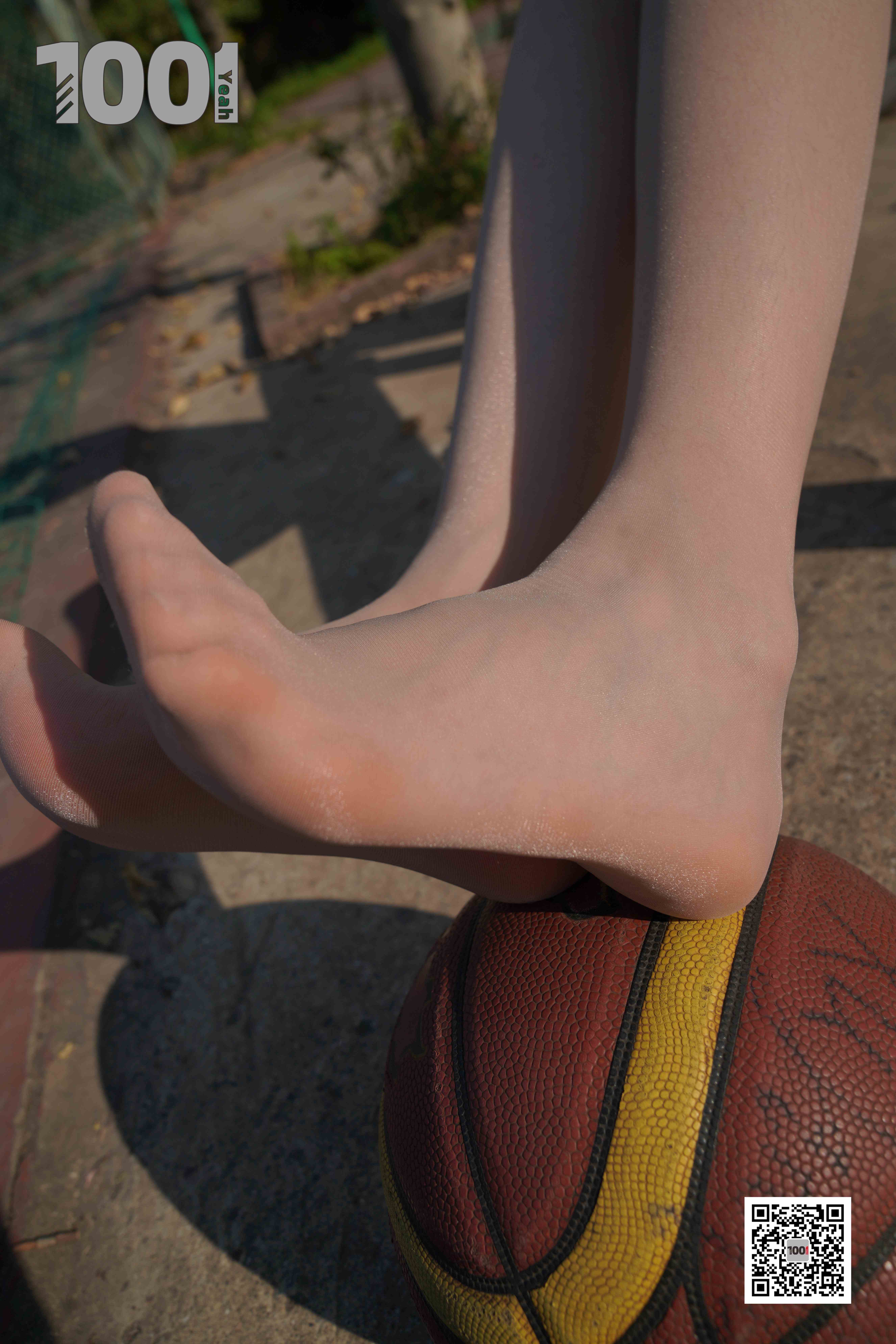 China Beauty Legs and feet 781-4