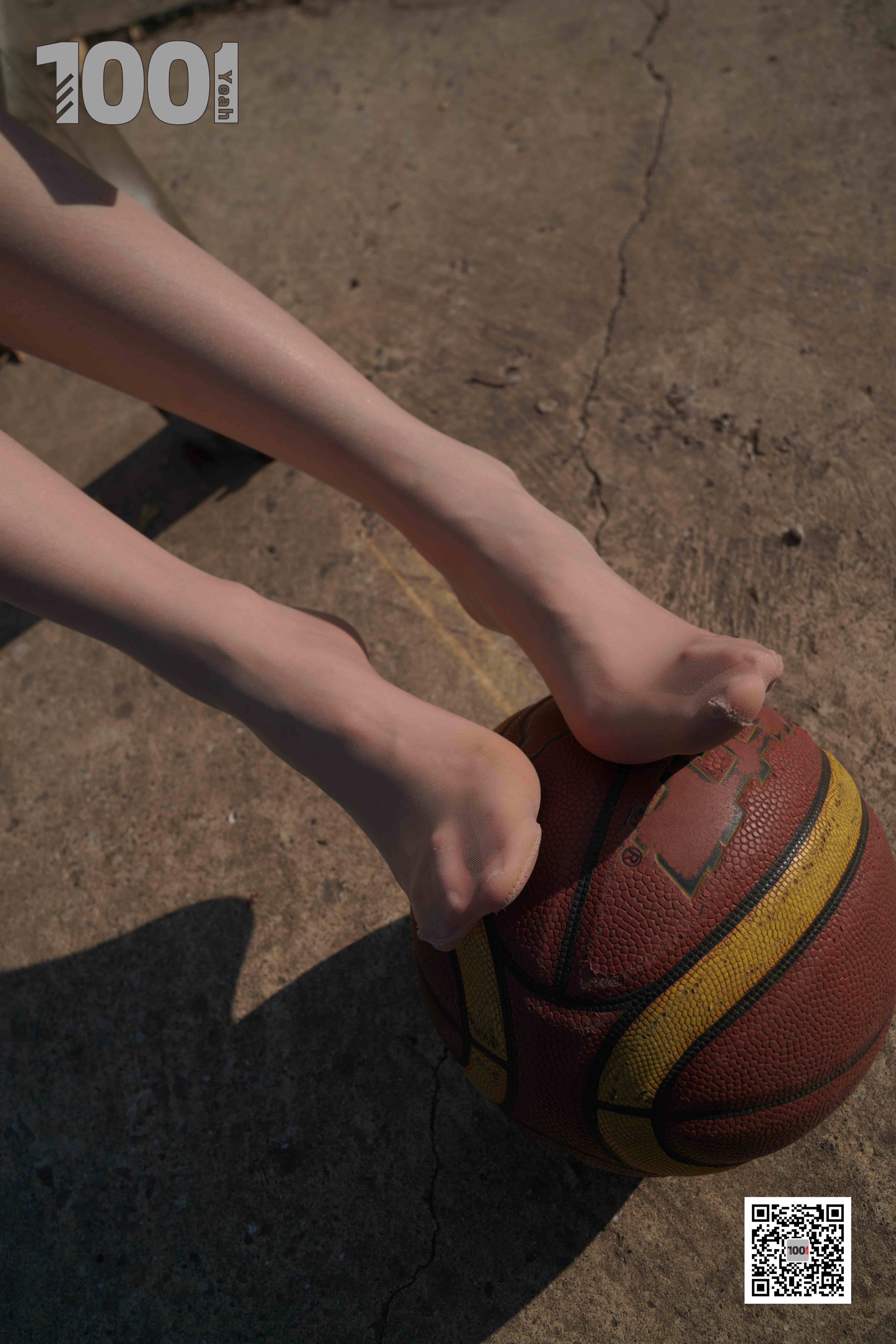 China Beauty Legs and feet 781-4