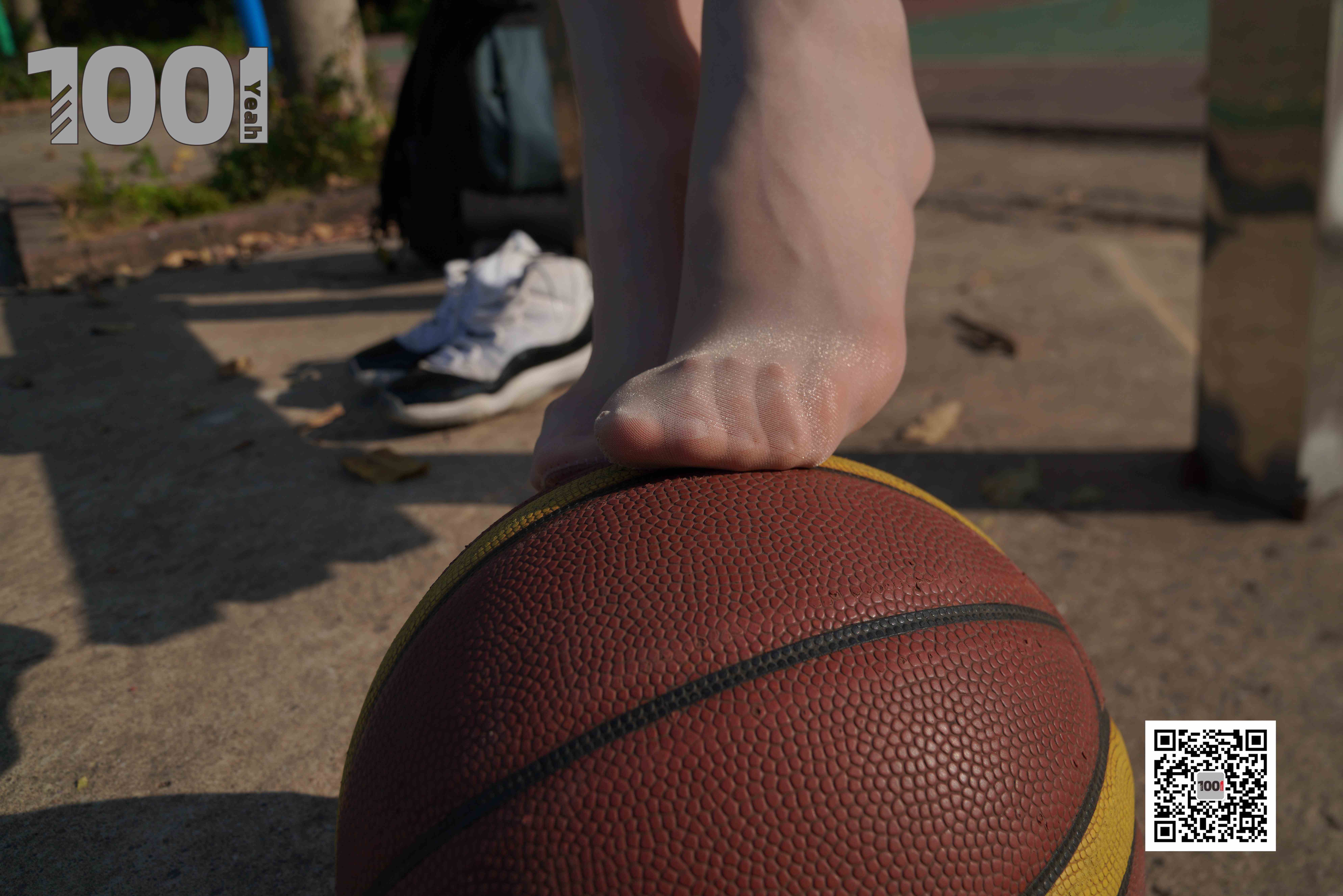 China Beauty Legs and feet 781-4