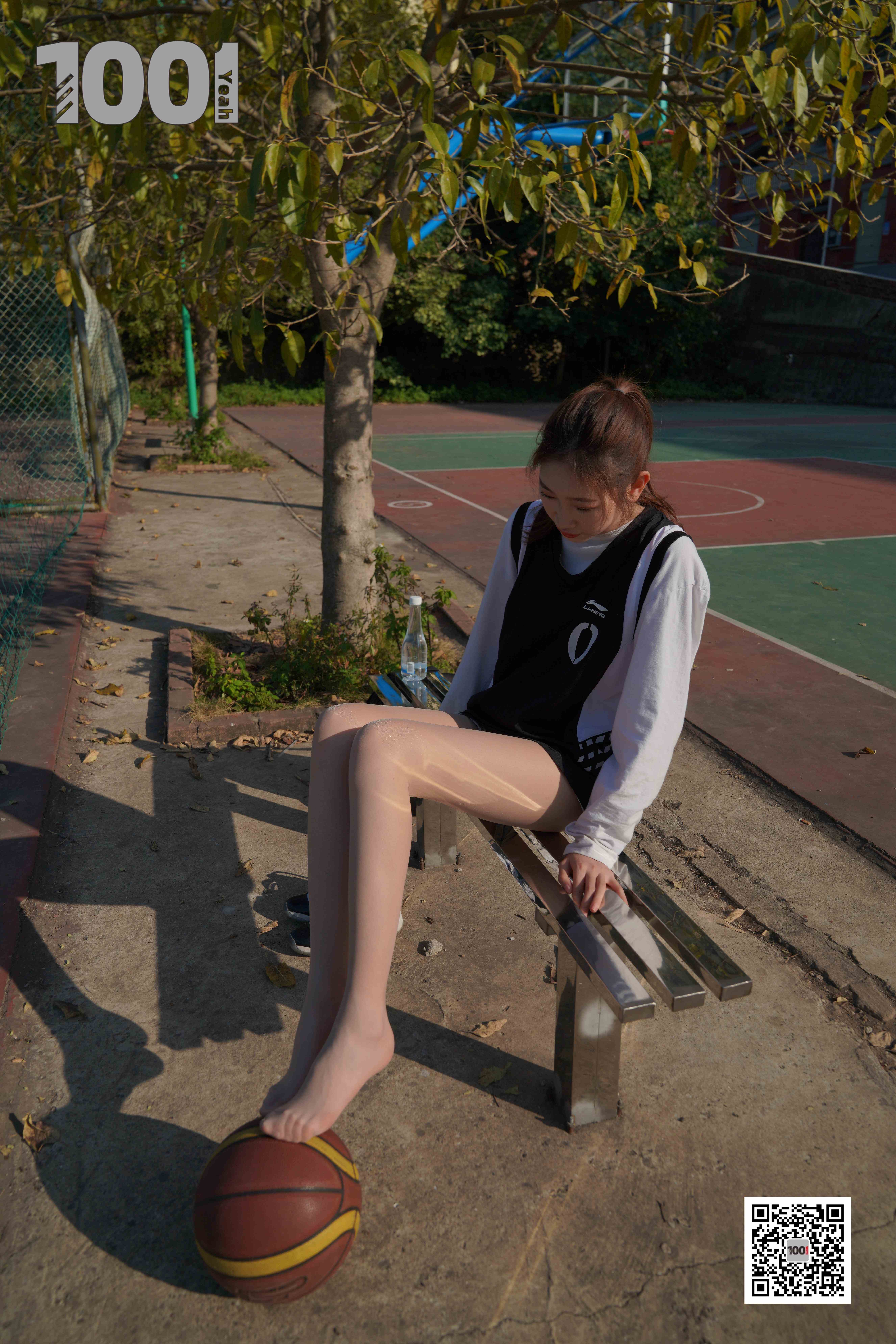 China Beauty Legs and feet 781-4