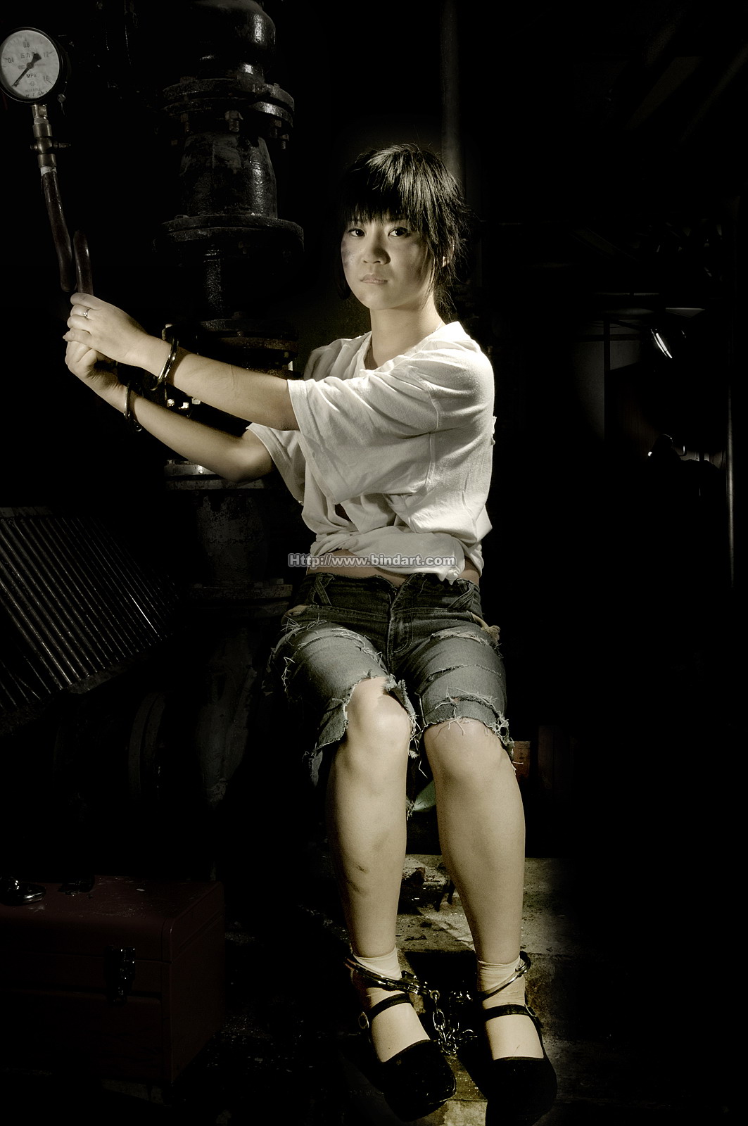 Chinese lady bondage 284-2