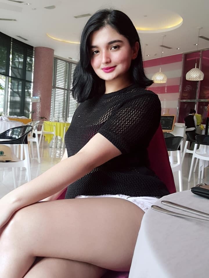 Hot Filipina Model Joie Nude