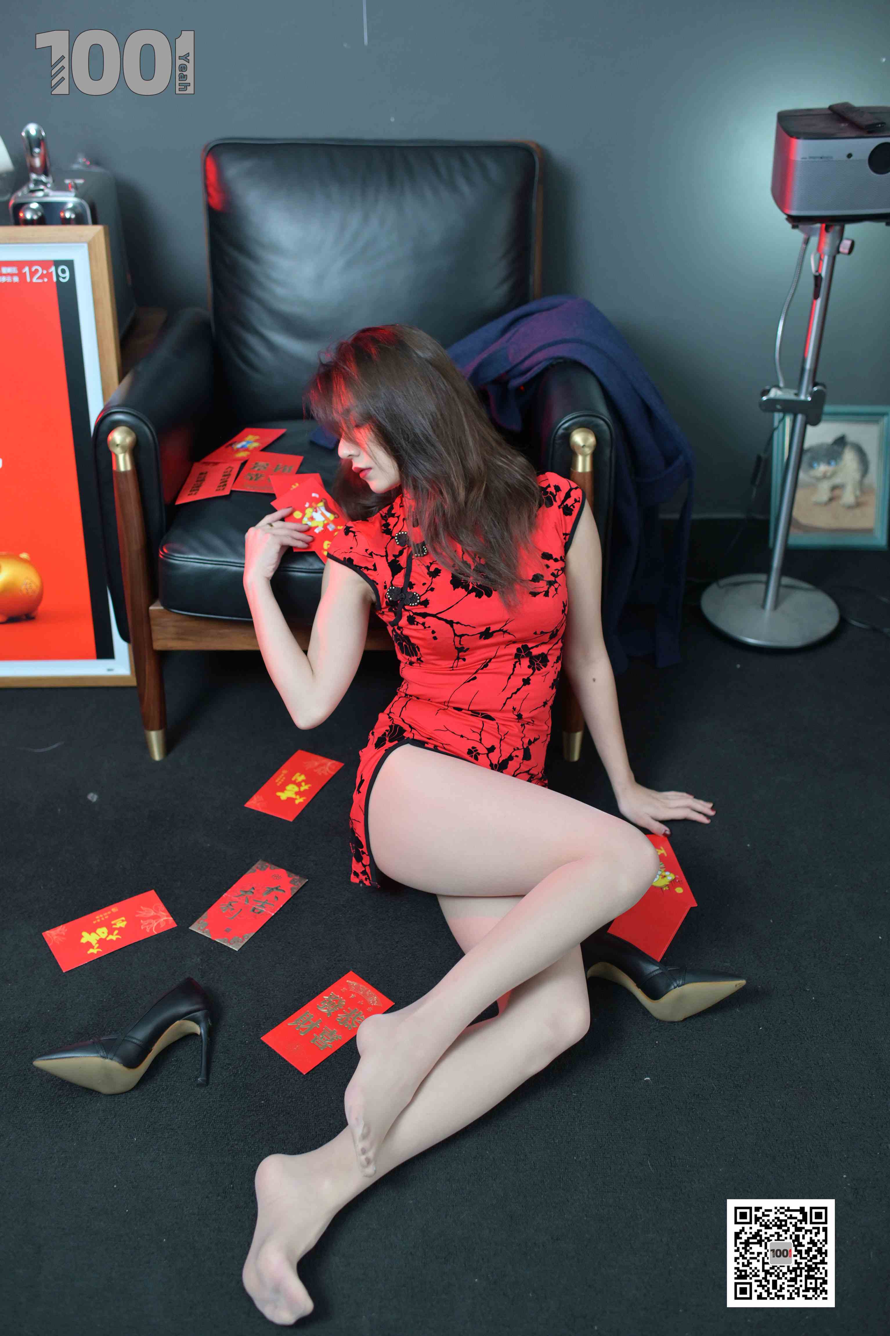 China Beauty Legs and feet 784