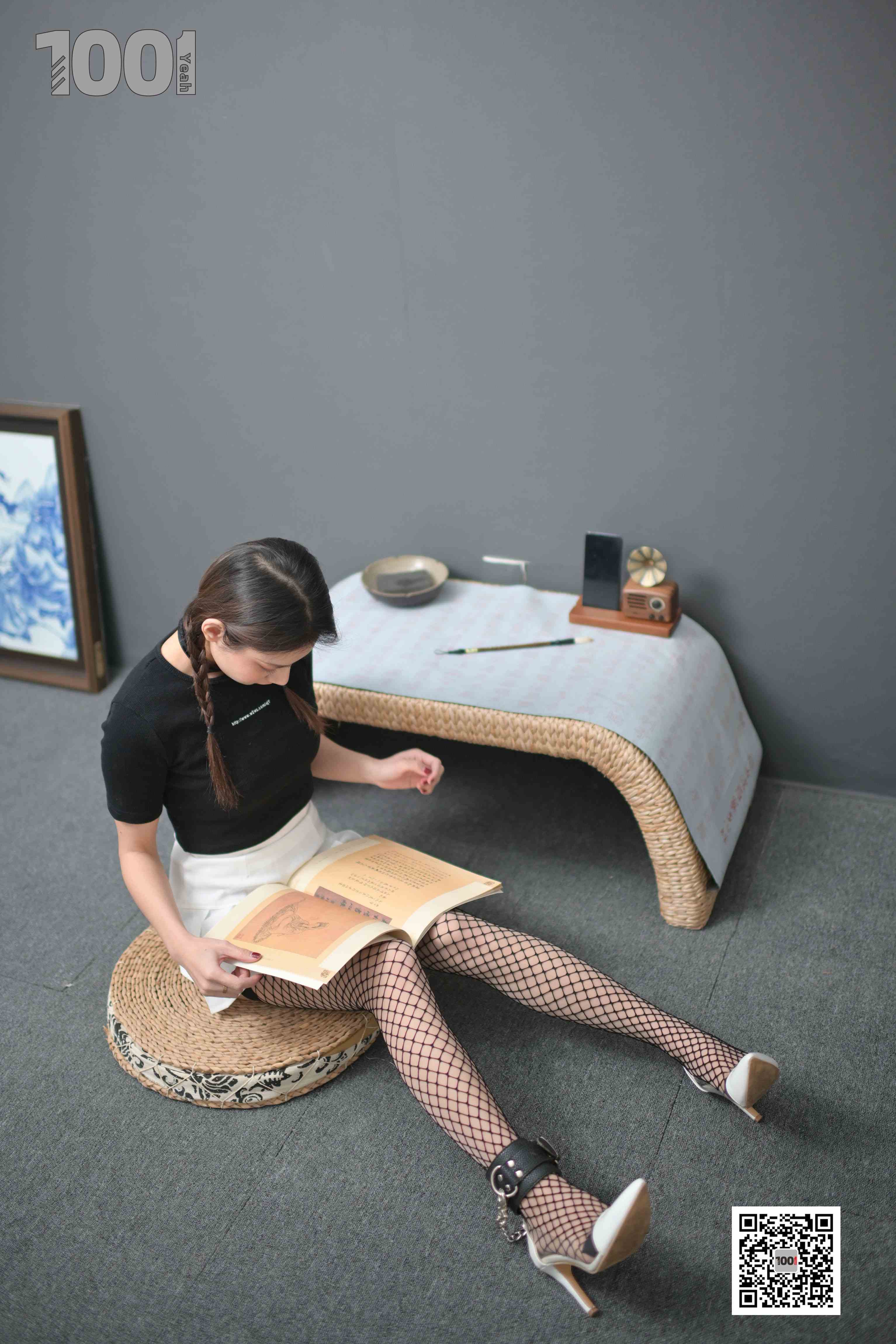 China Beauty Legs and feet 785-1